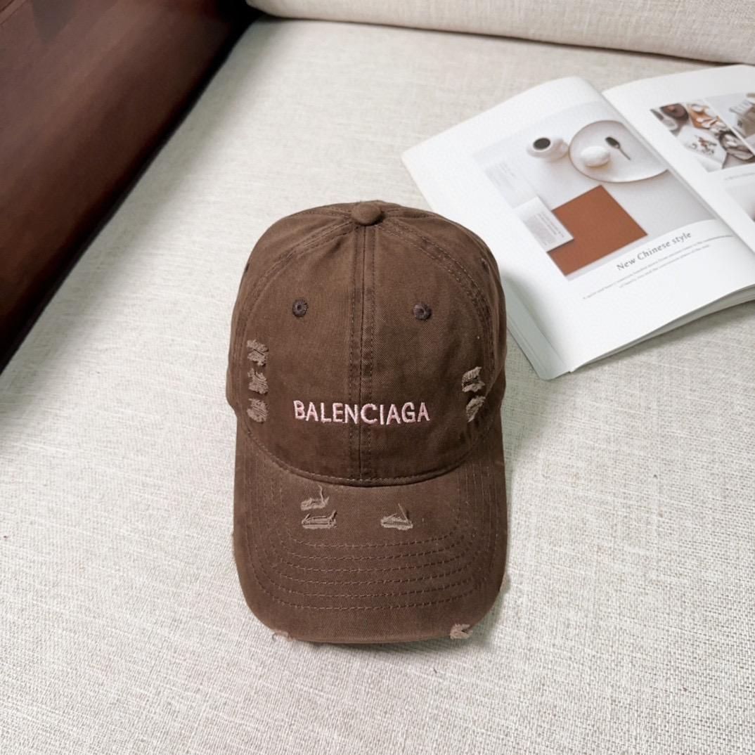 Кепка Balenciaga 