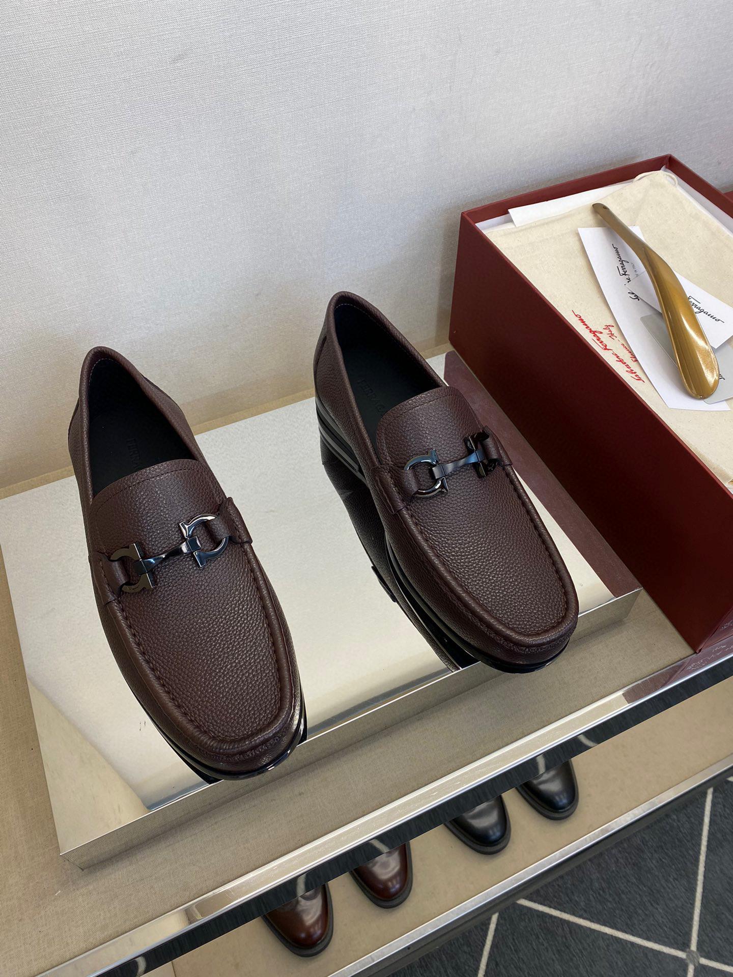 Лоферы Ferragamo 