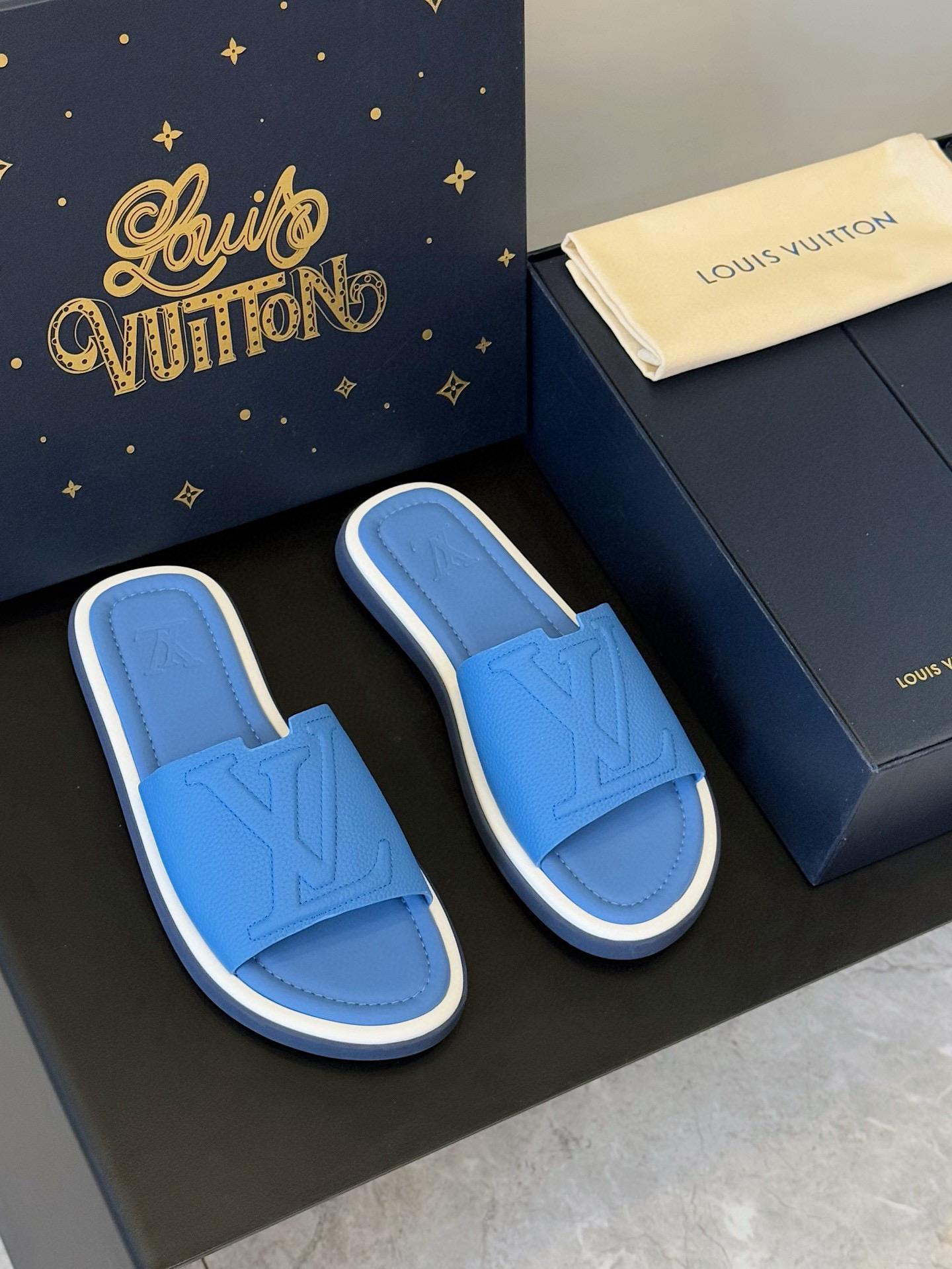 Тапочки Louis Vuitton 