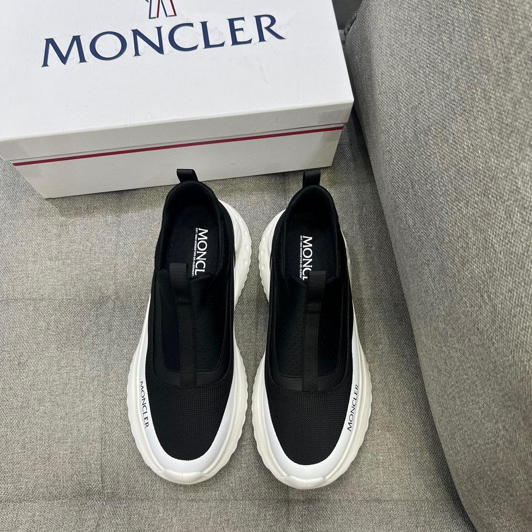 Кроссовки Moncler 