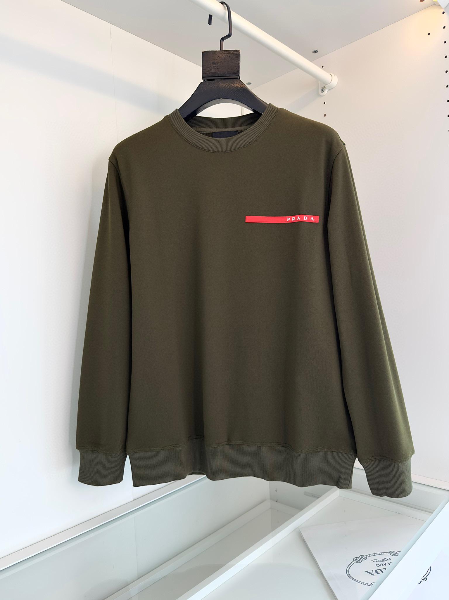 Лонгслив Prada 