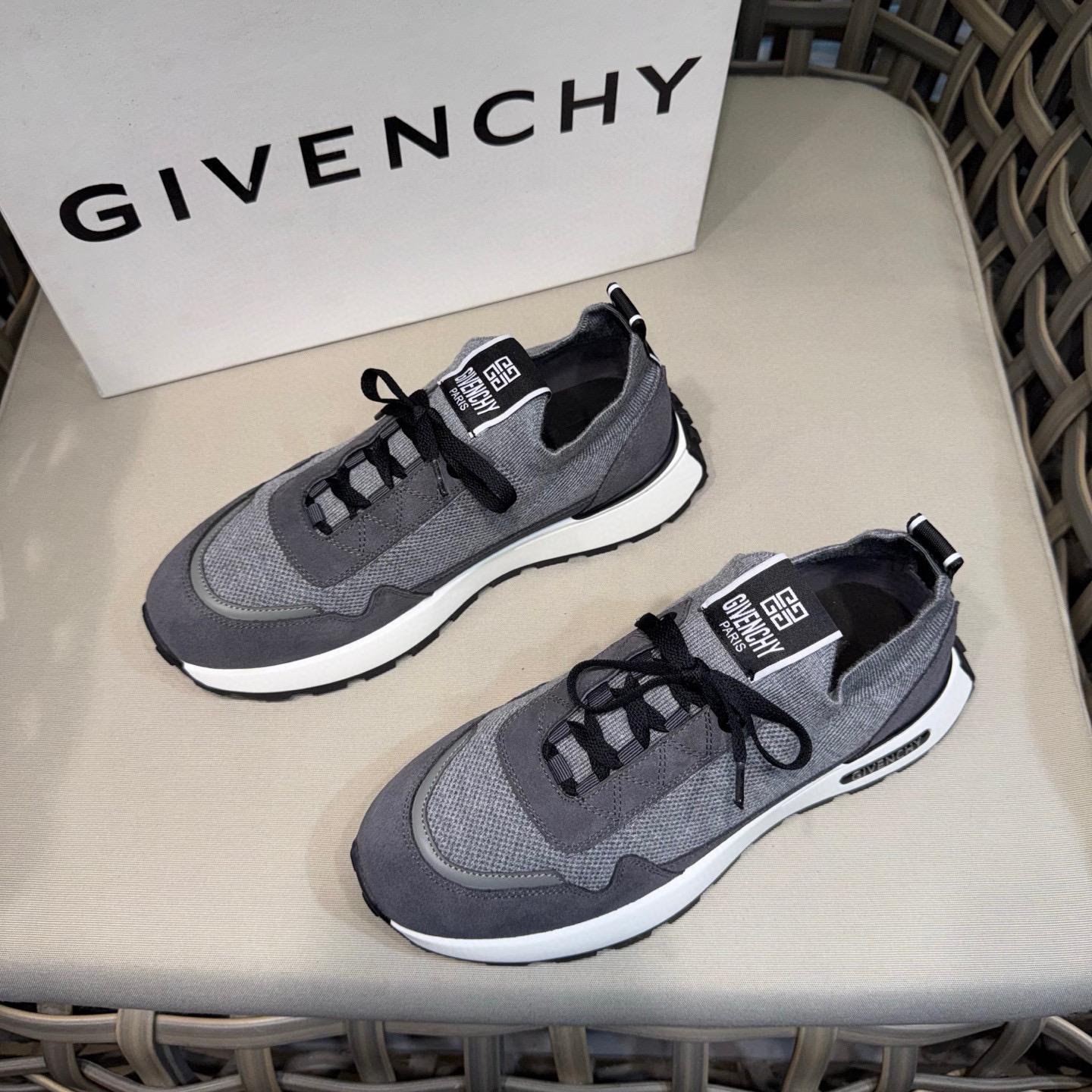 Кроссовки Givenchy 
