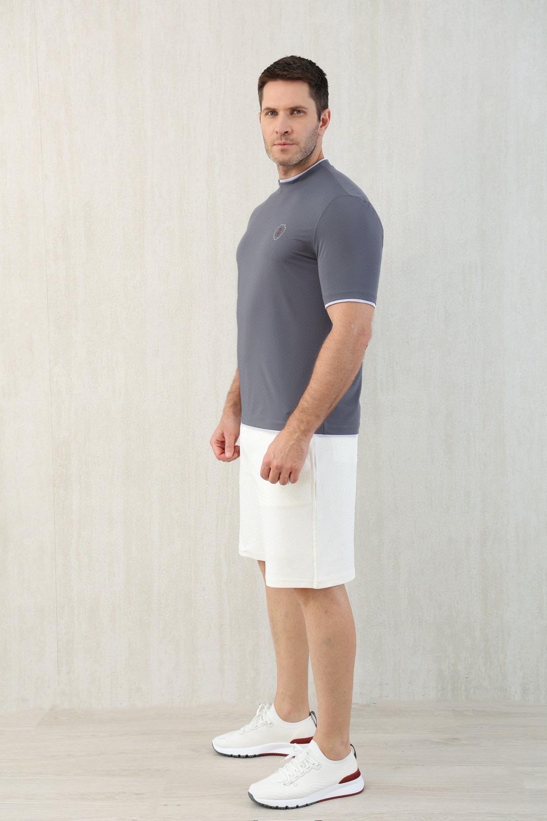 Футболка Brunello Cucunelli 