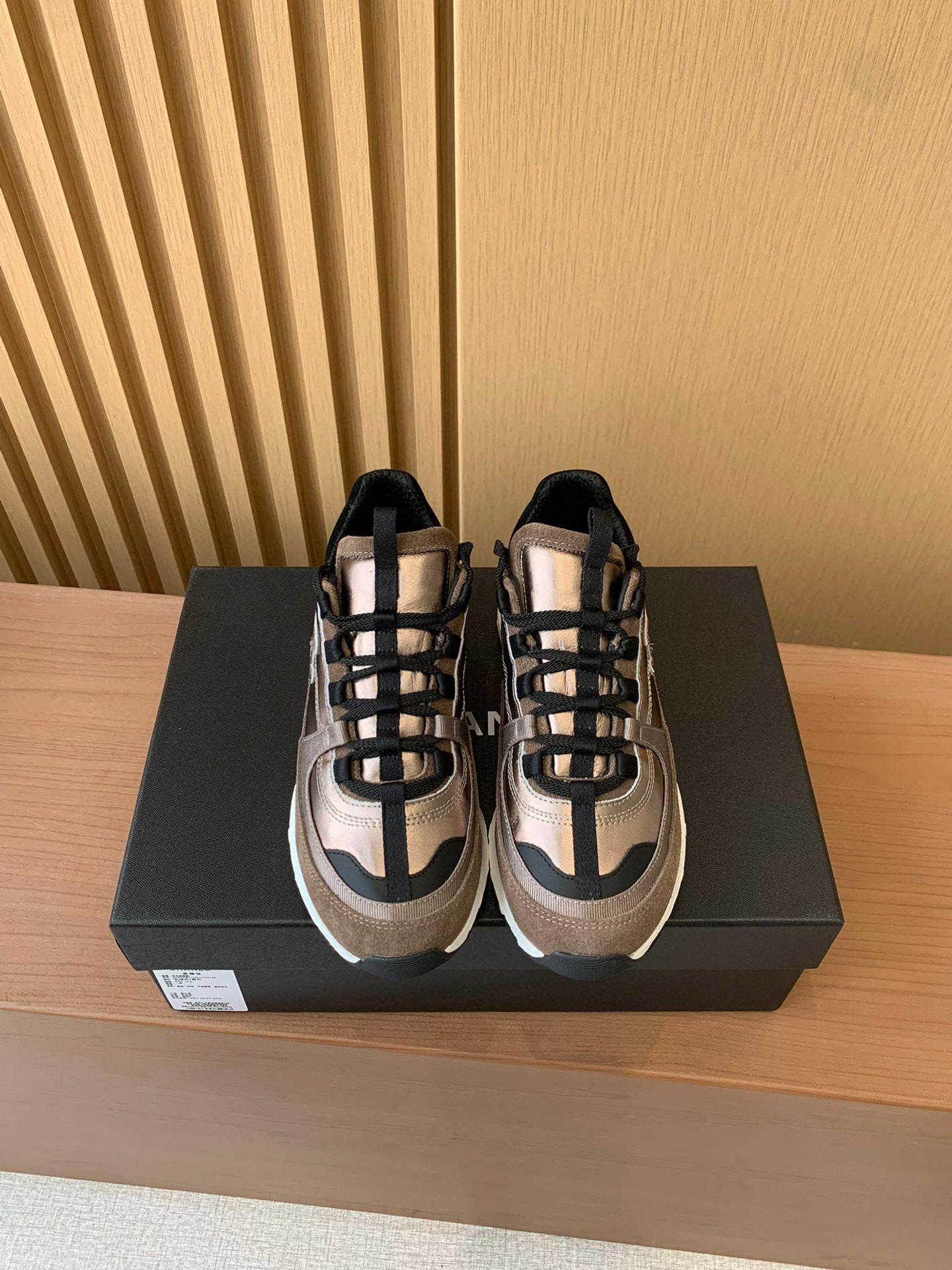 Кроссовки Chanel