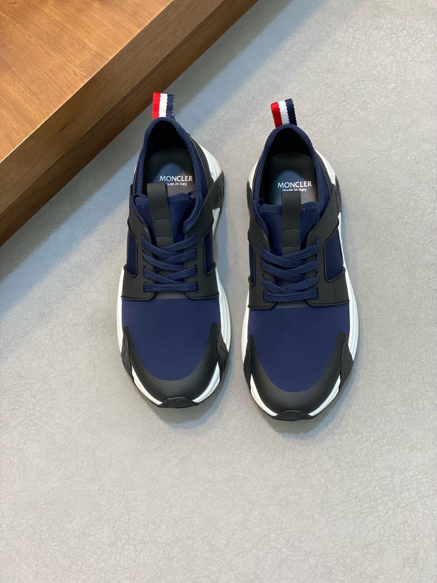 Кроссовки Moncler  