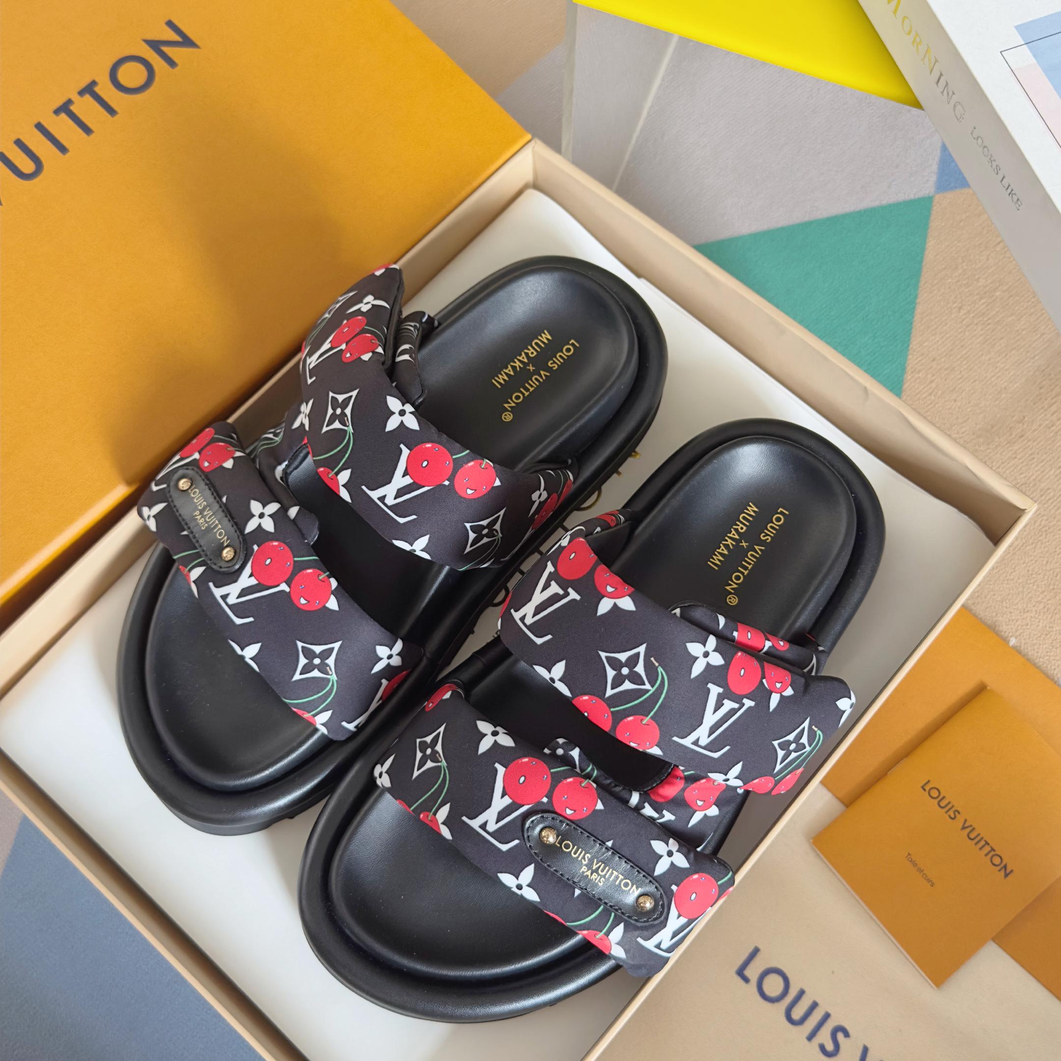 Тапки Louis Vuitton 