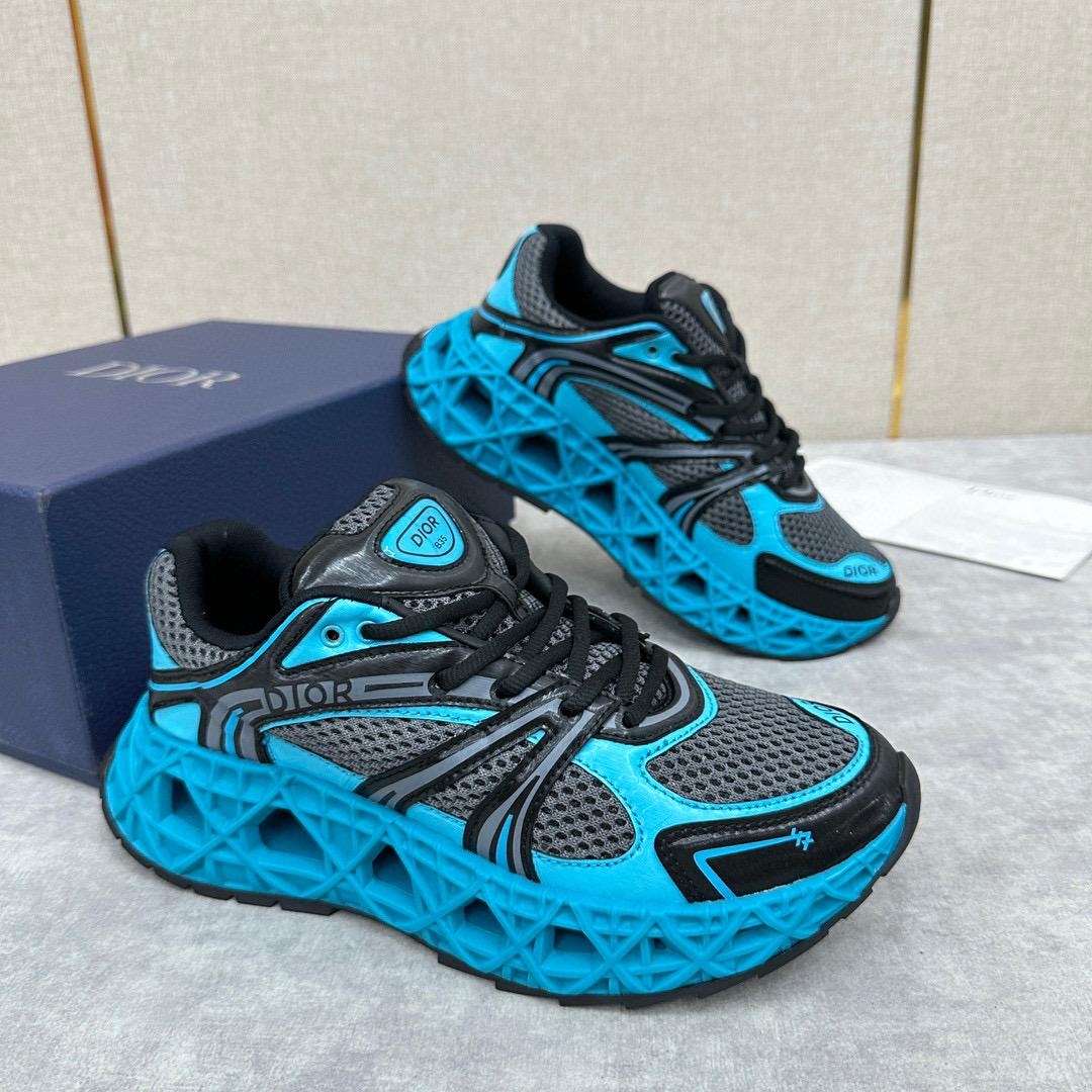 Кроссовки Kaws & Dior 