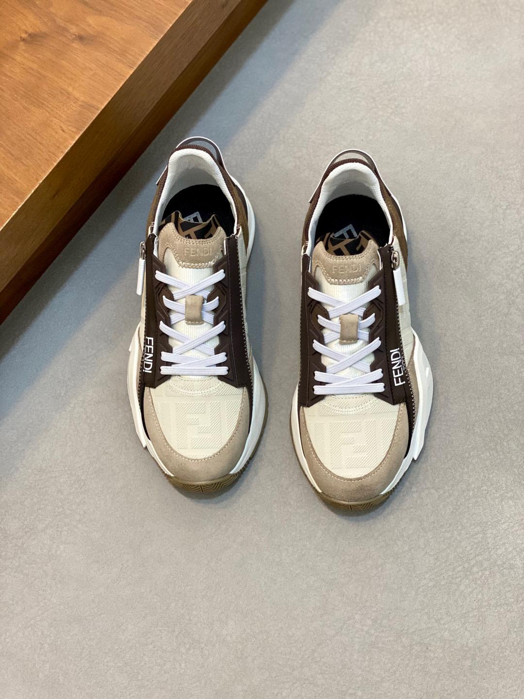 Кроссовки Fendi