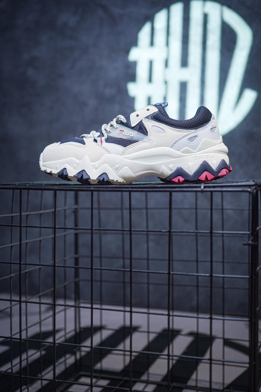 Кроссовки Fila