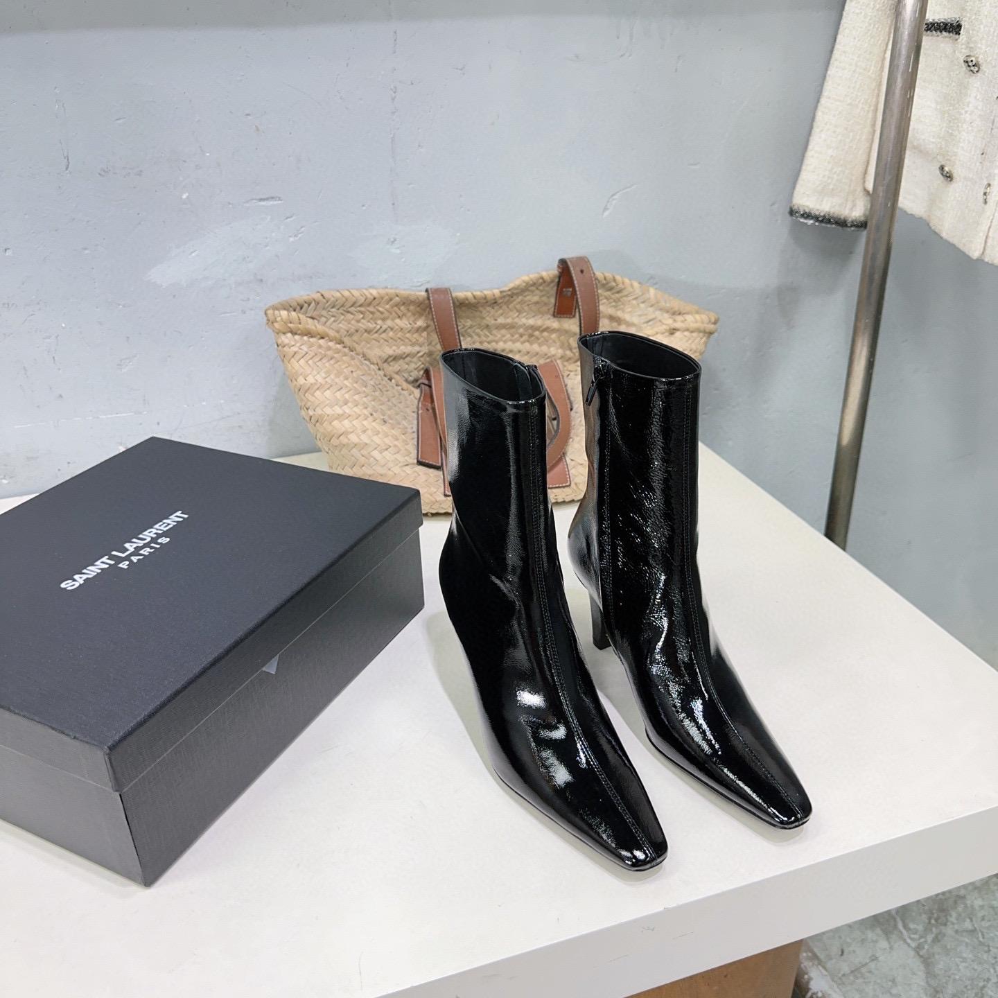 Сапоги Saint Laurent 