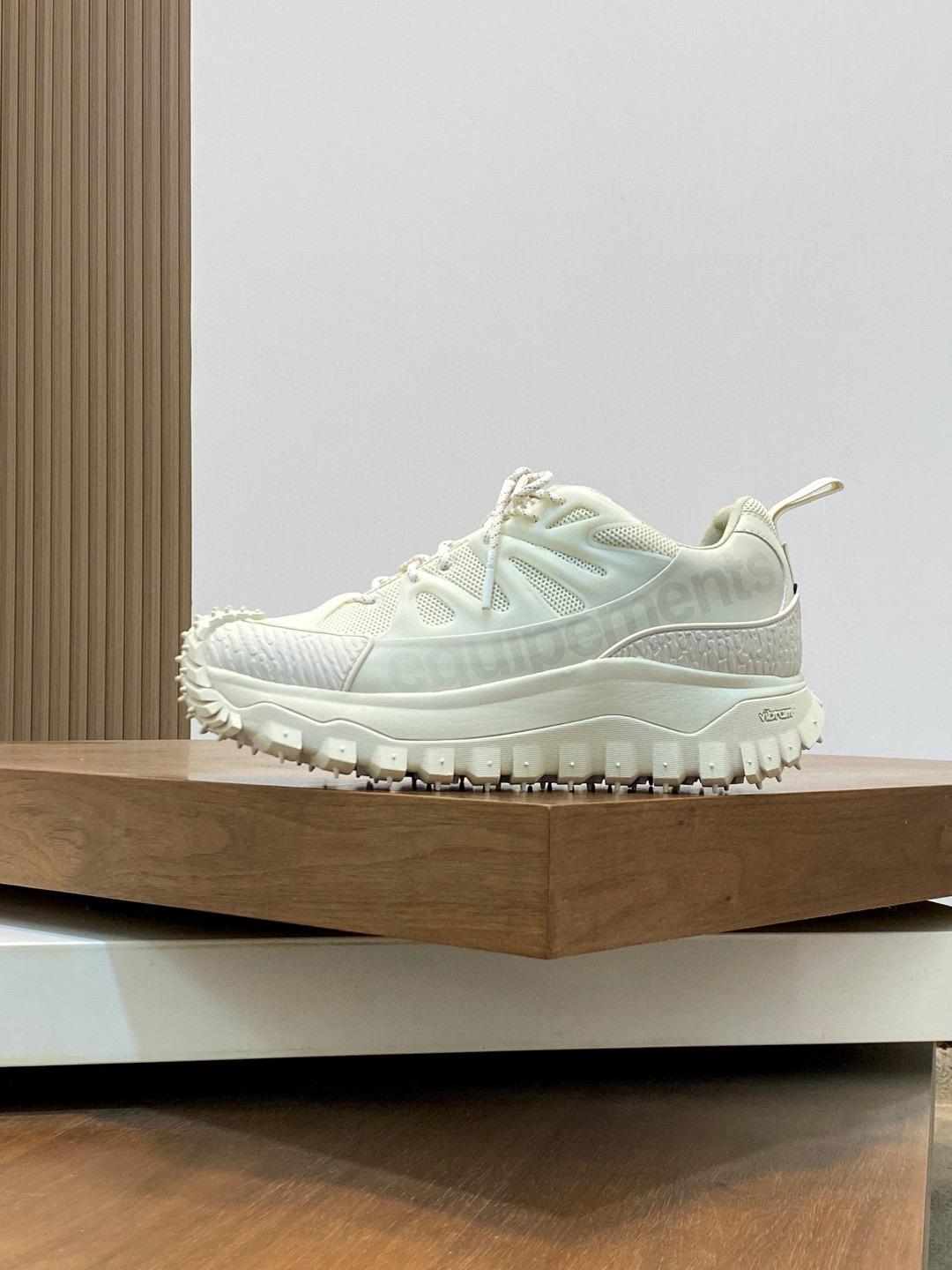 Кроссовки Moncler  