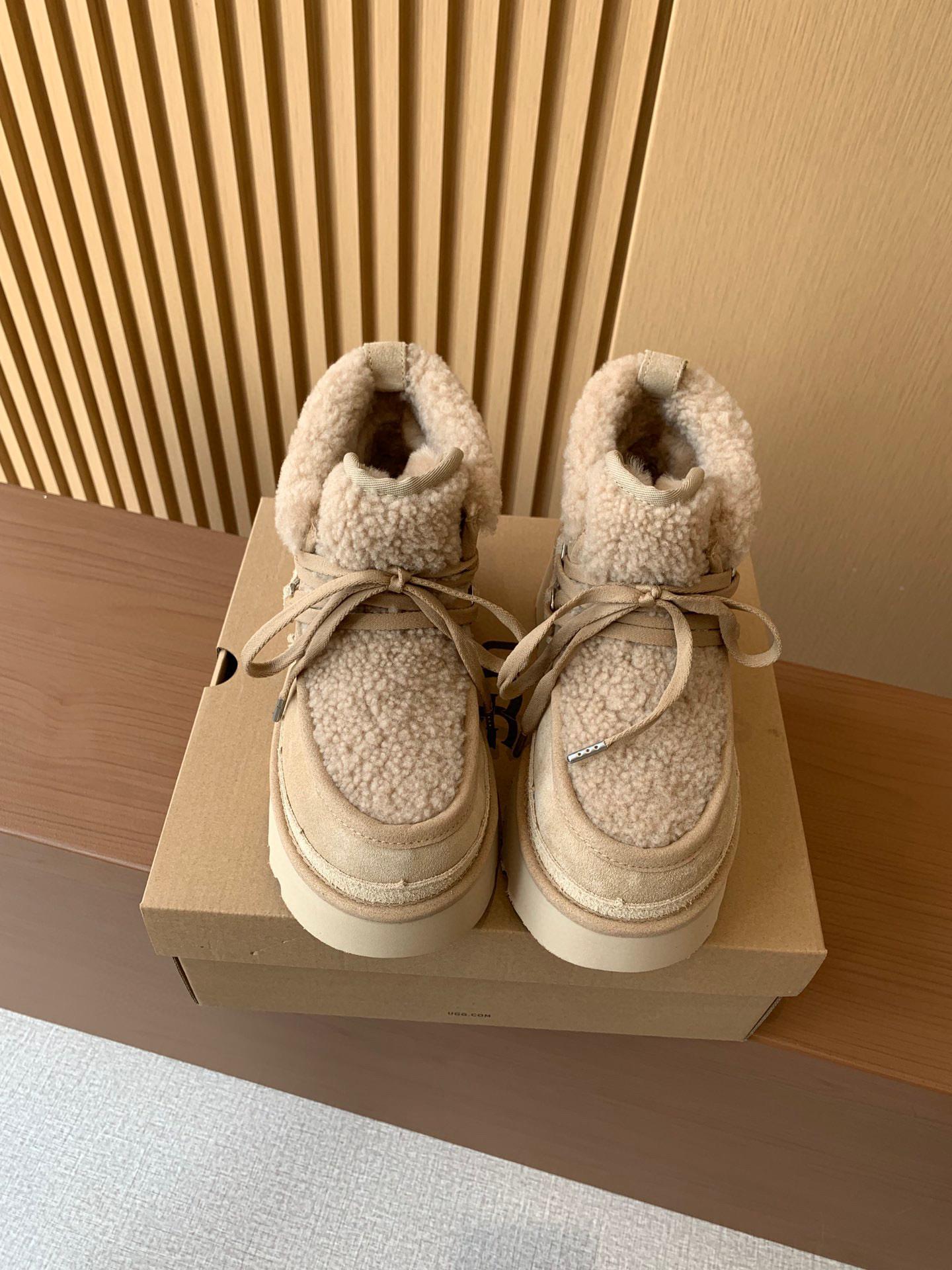 Ботинки Ugg