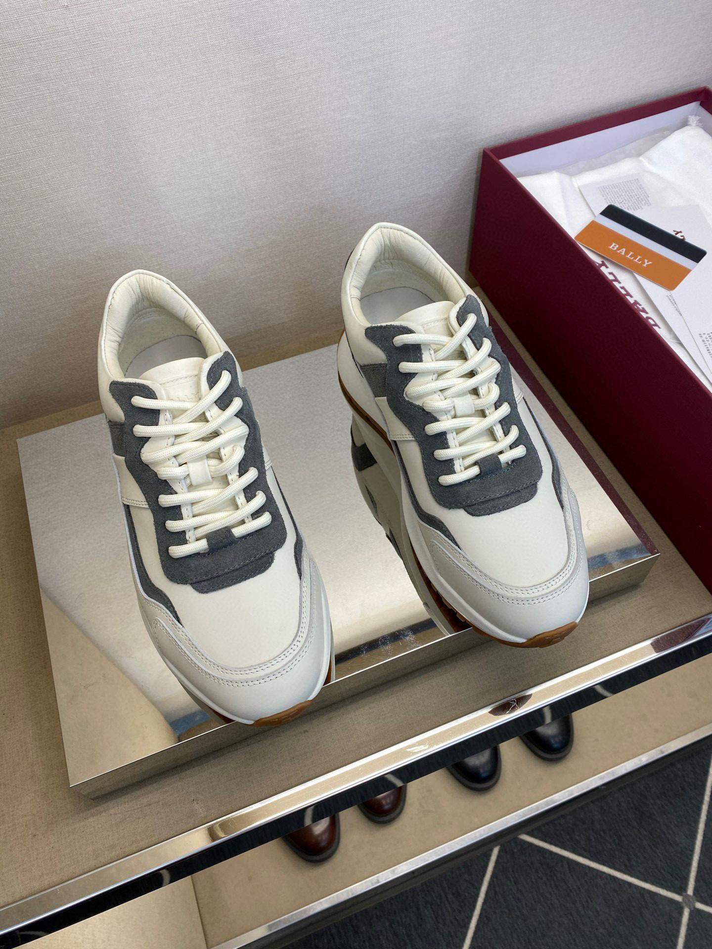 Кроссовки Bally