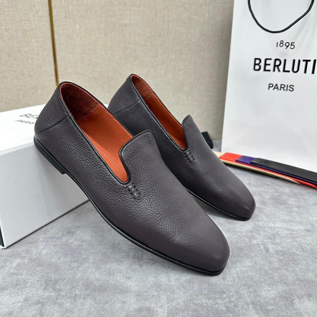 Классические лоферы Berluti  