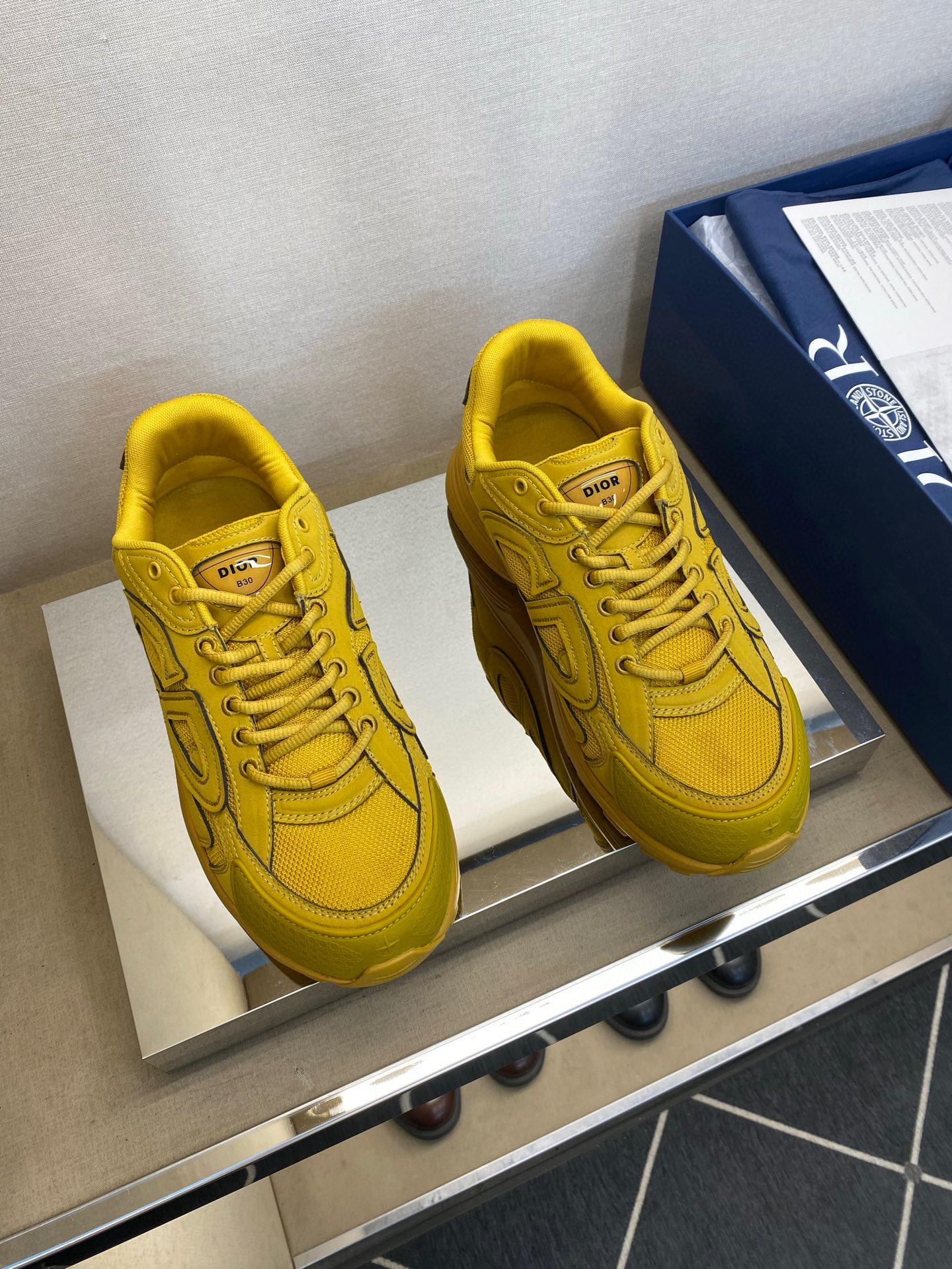 Кроссовки Dior