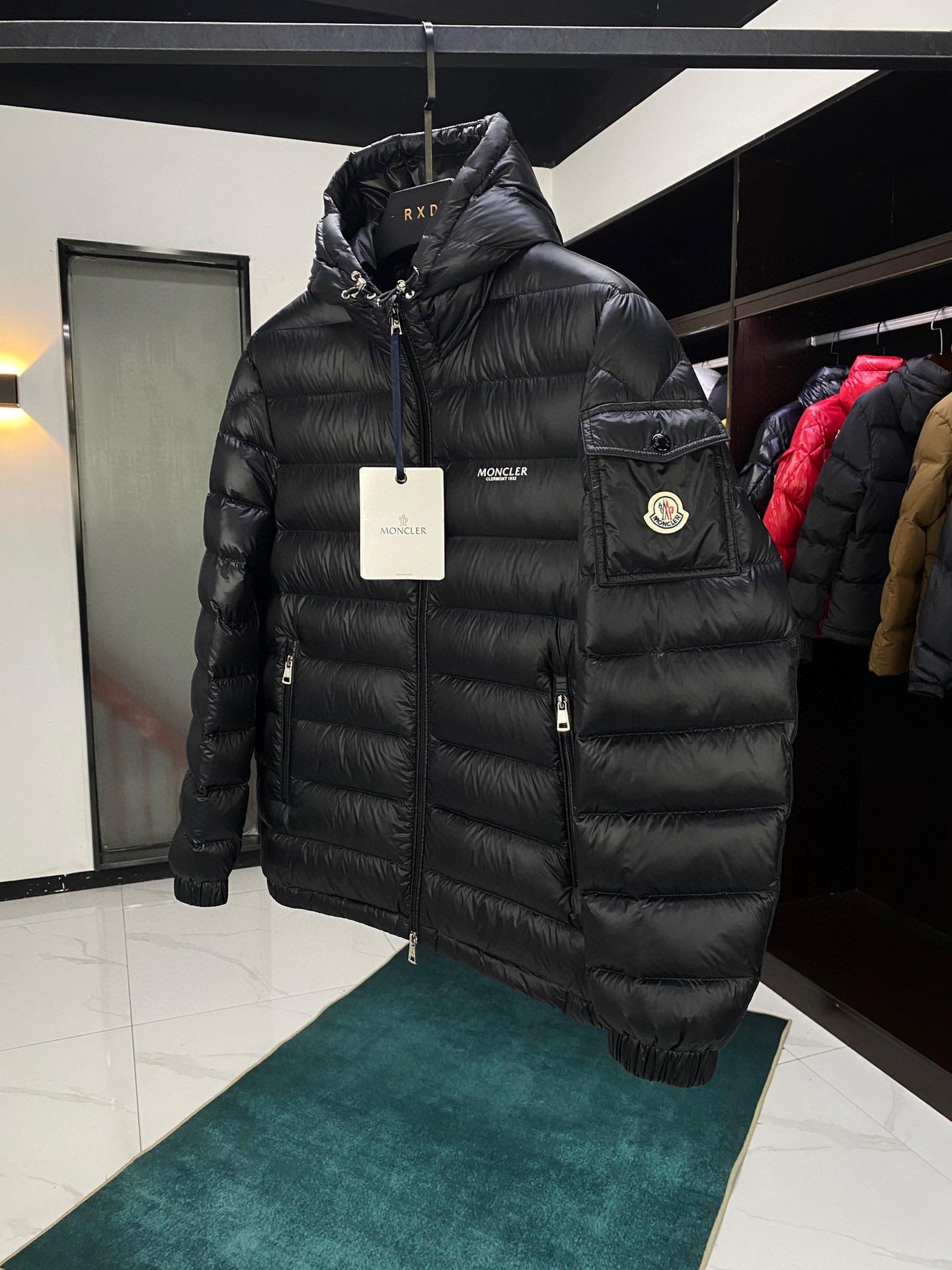 Куртка Moncler 