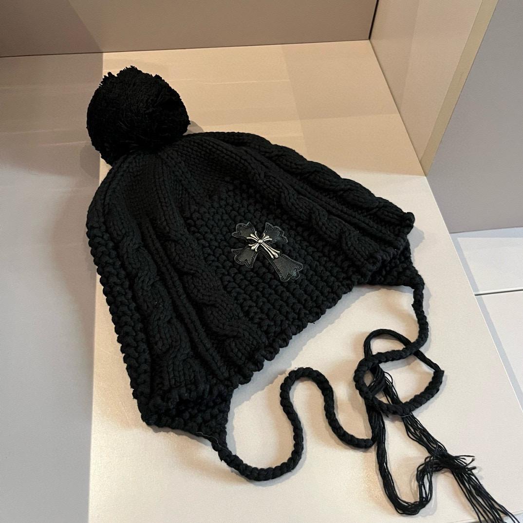 Шапка Vivienne Westwood 