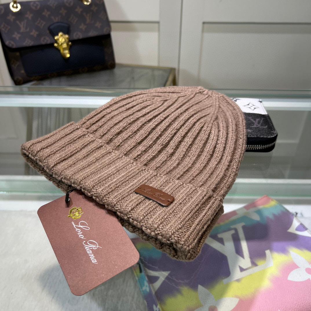 Шапка LoroPiana 