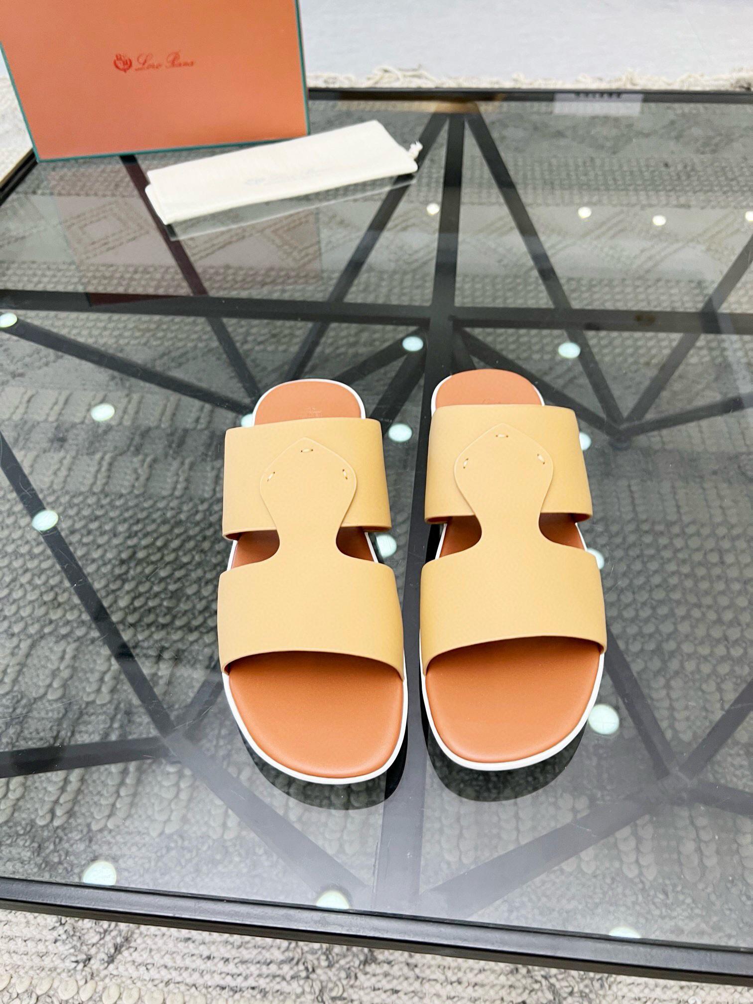 Сандалии Loro Piana 