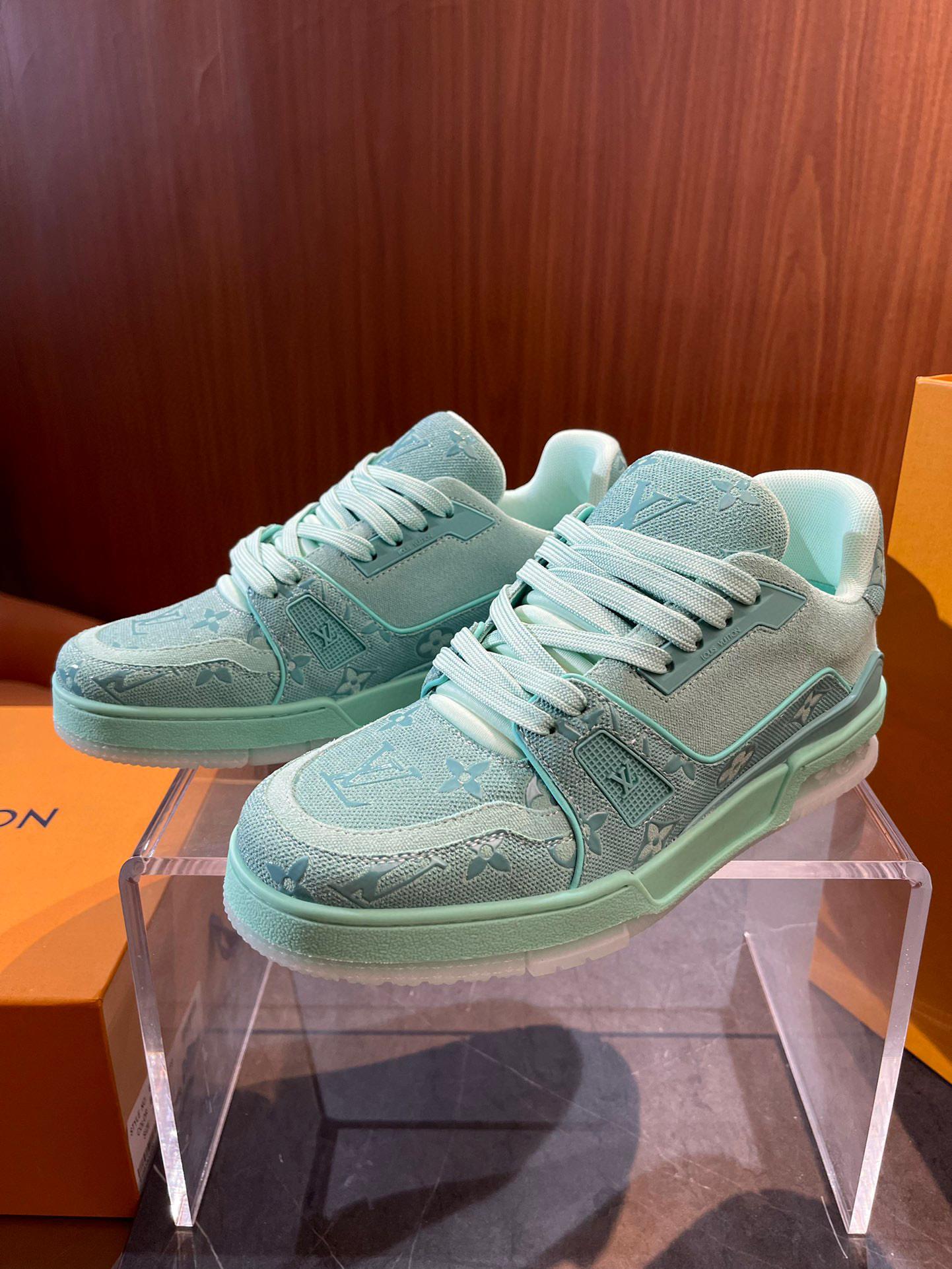 Кроссовки Louis Vuitton 