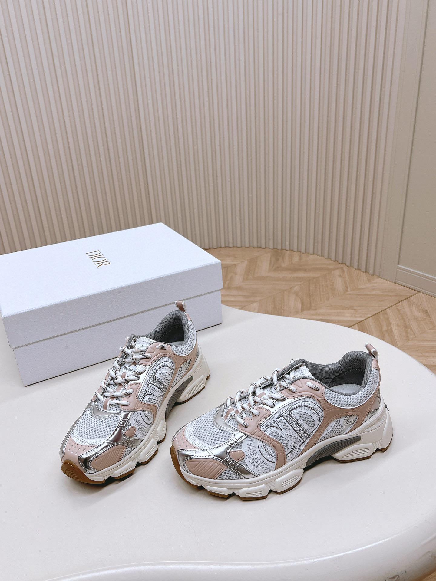 Кроссовки Dior  
