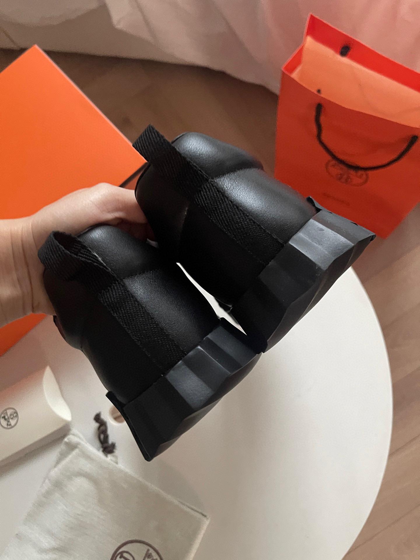 Кроссовки Hermes 