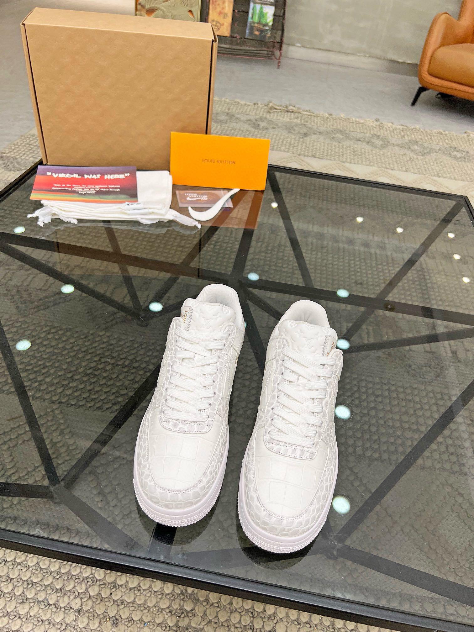 Кроссовки Louis Vuitton x Nike 