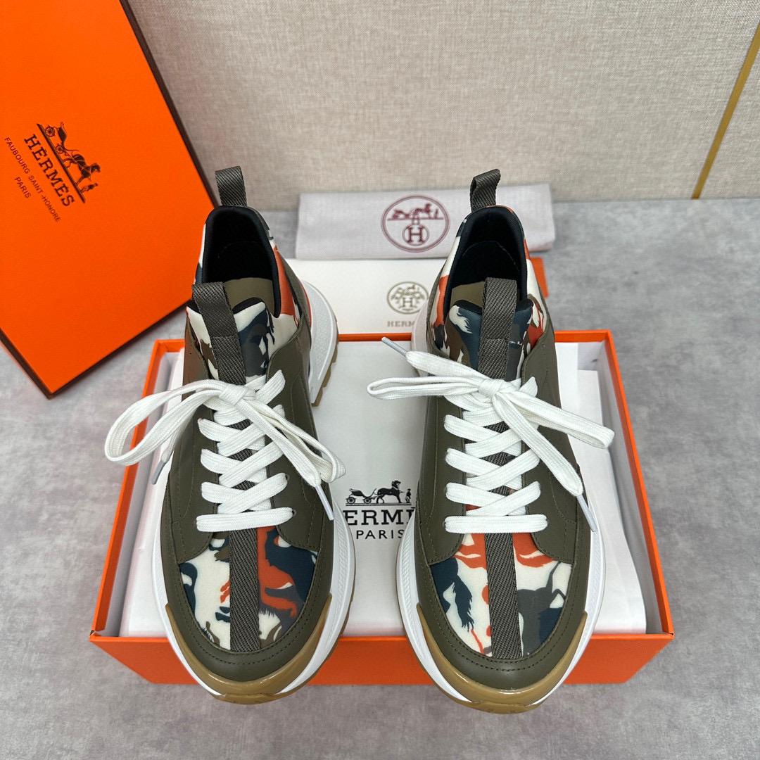 Кроссовки Hermes  