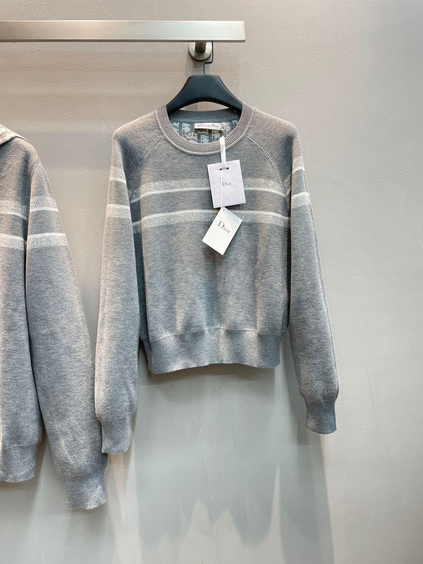 Кофта  Dior