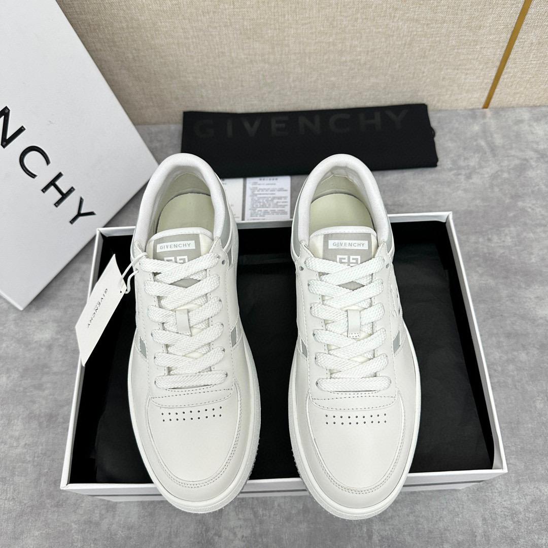 Кроссовки Givenchy 