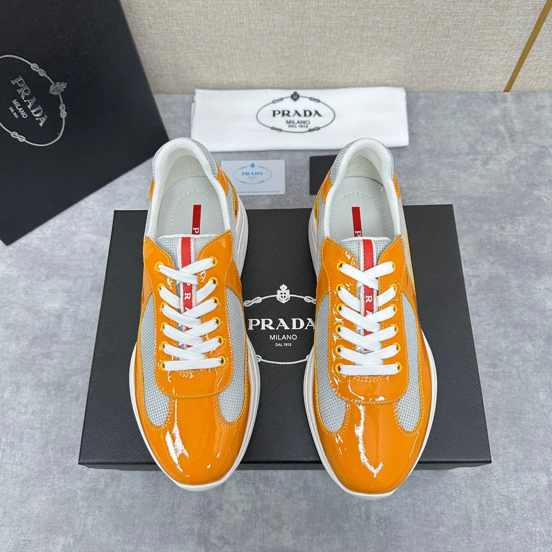 Кроссовки Prada