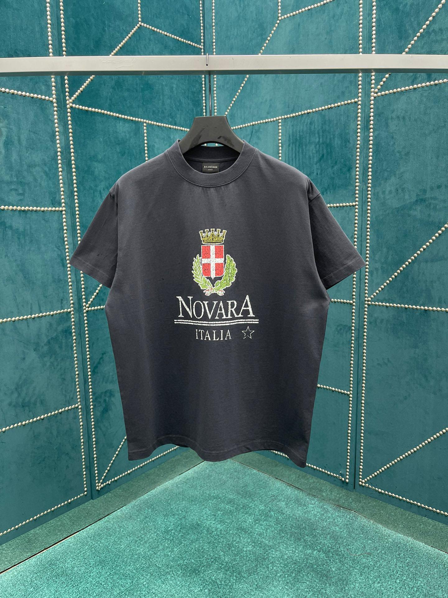 Футболка Balenciaga   