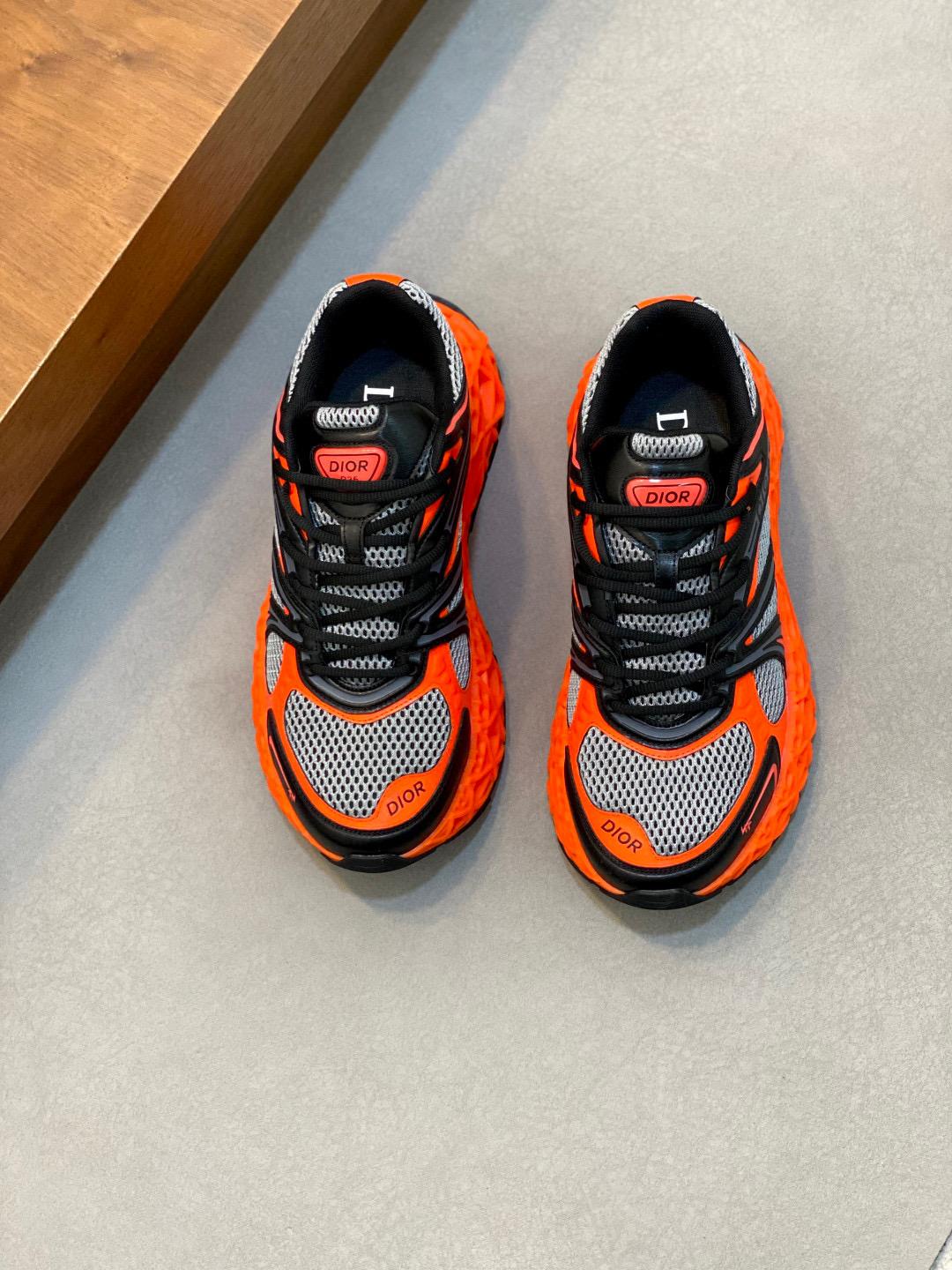 Кроссовки Dior 