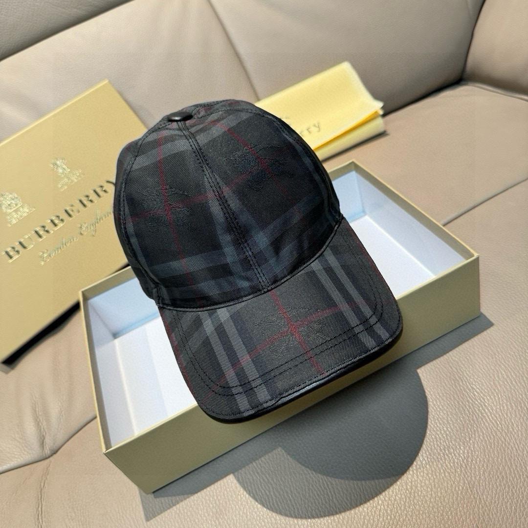 Кепка Burberry 