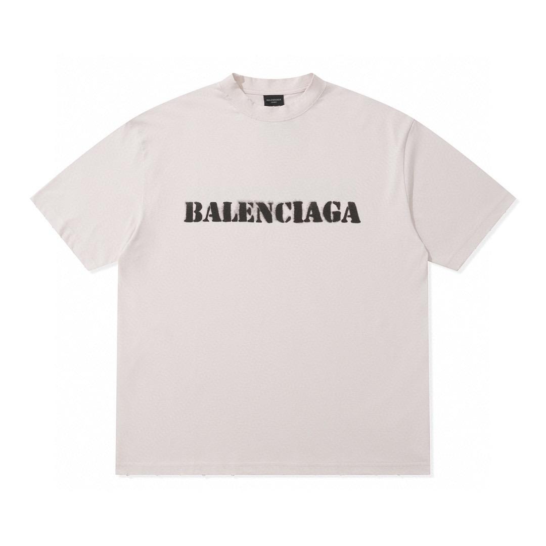 Футболка Balenciaga