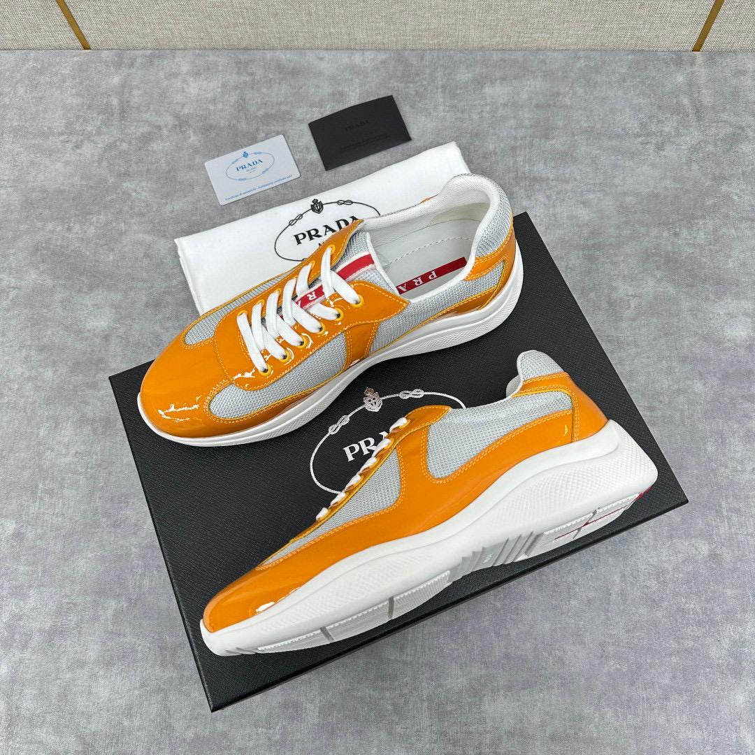 Кроссовки Prada