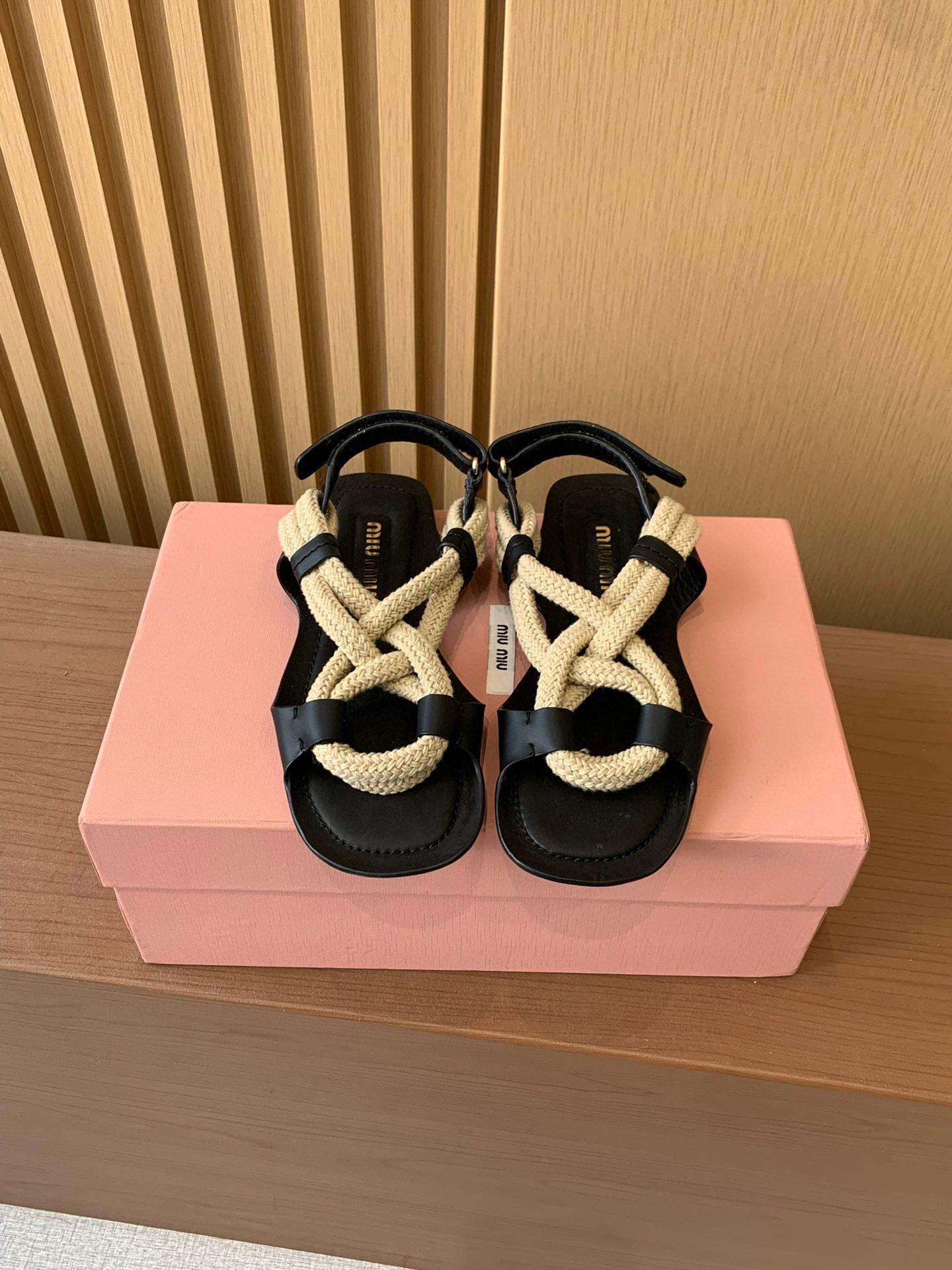 Сандалии Miu Miu 