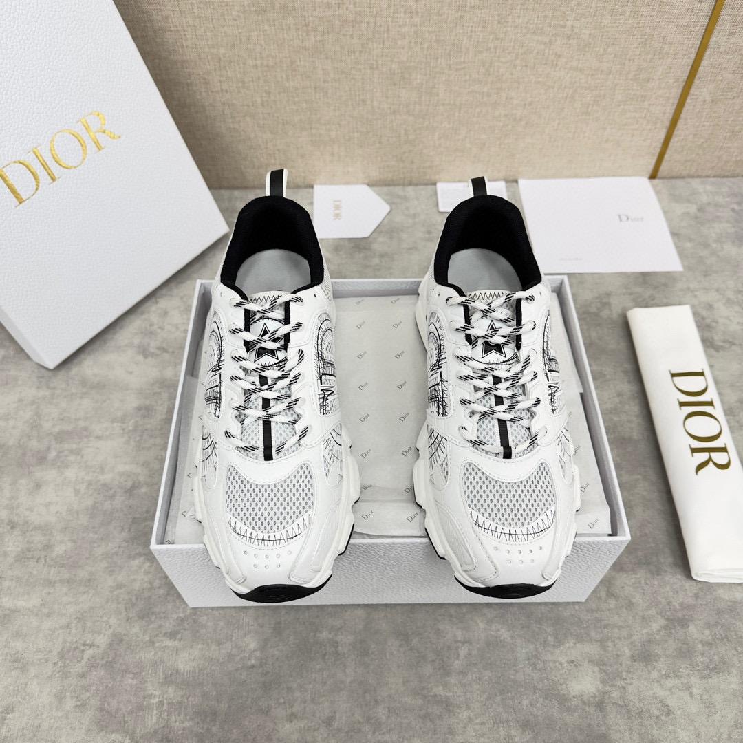 Кроссовки Dior  