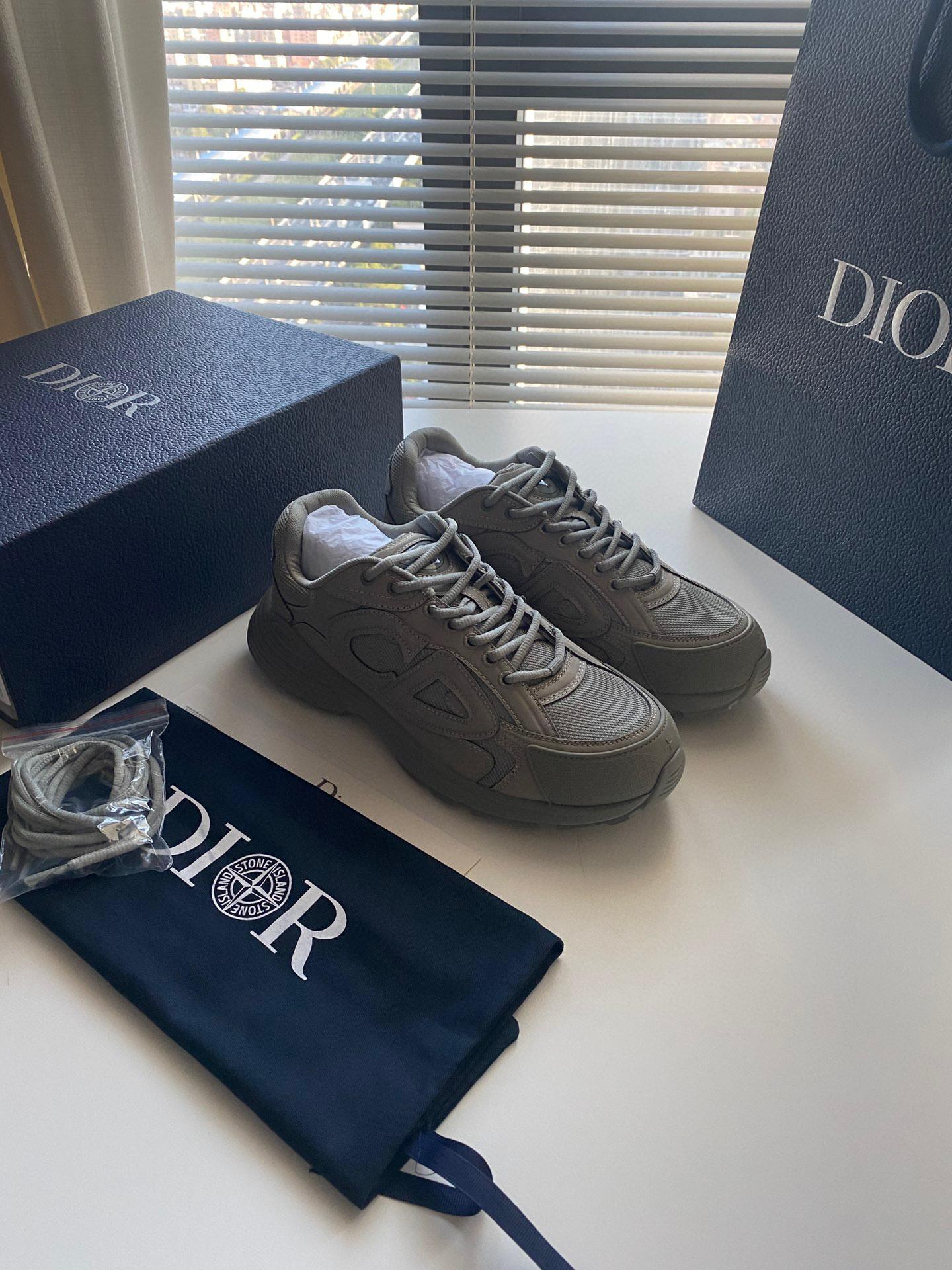 Кроссовки Dior 