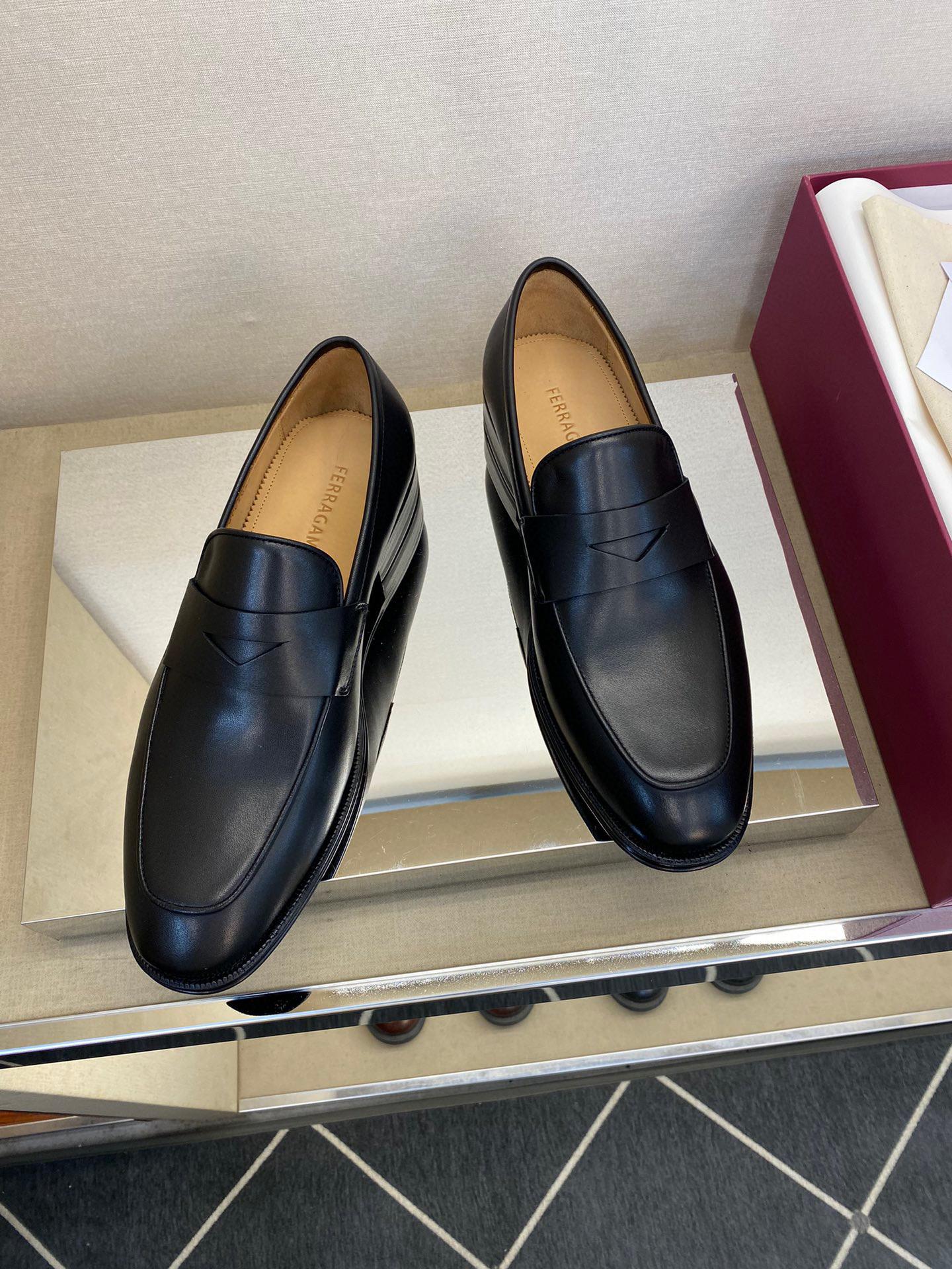 Лоферы Ferragamo