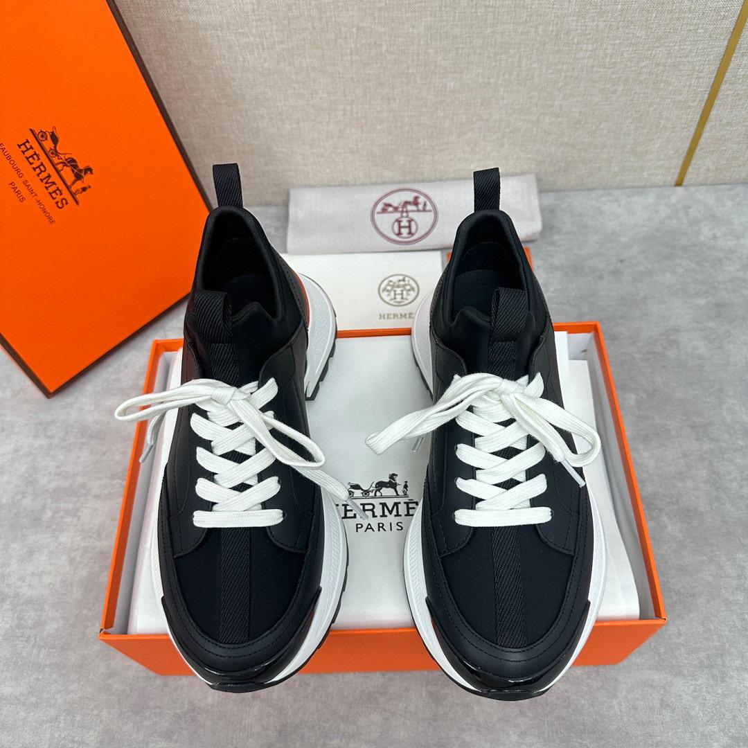 Кроссовки Hermes