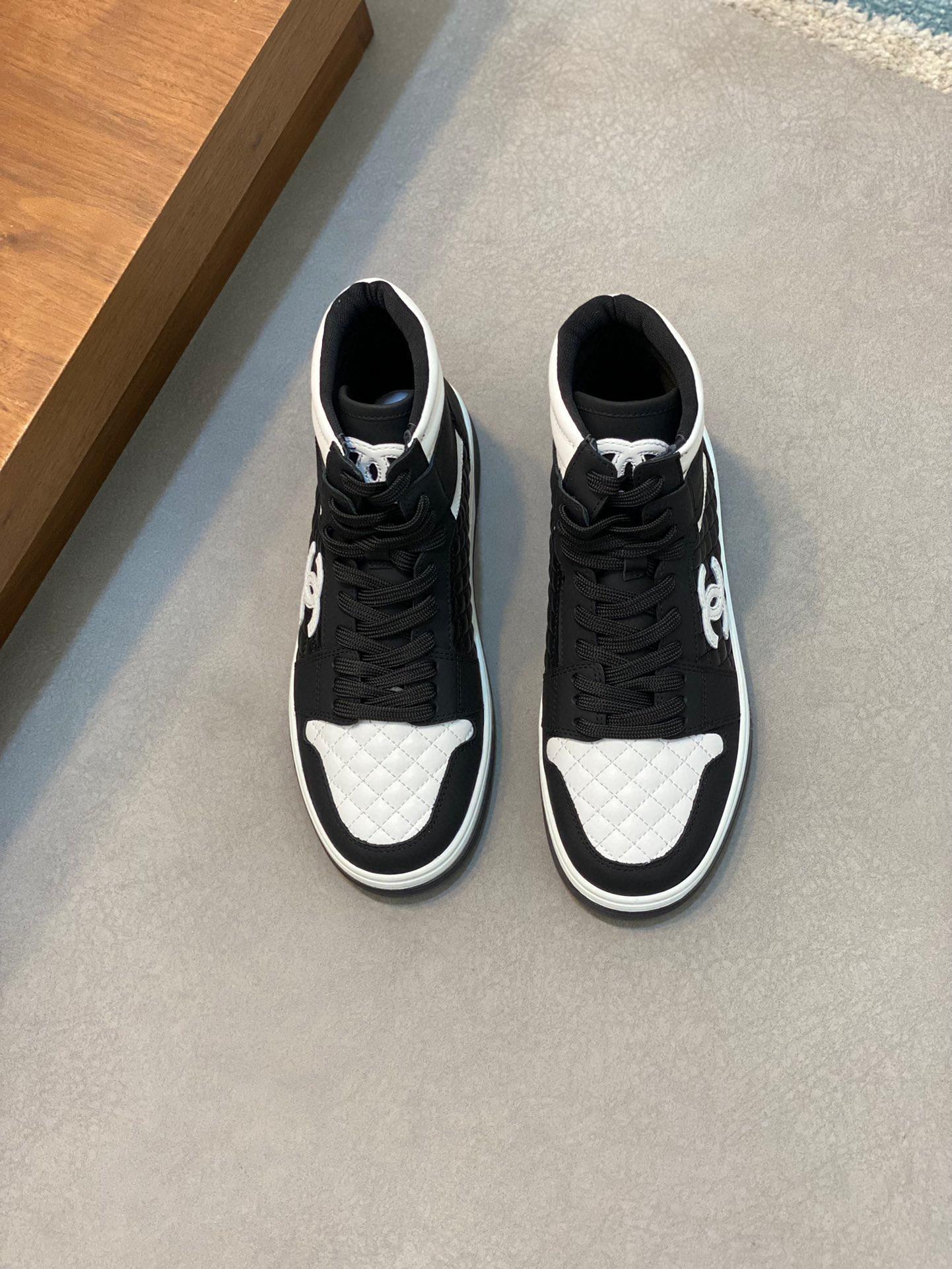 Кроссовки Chanel 