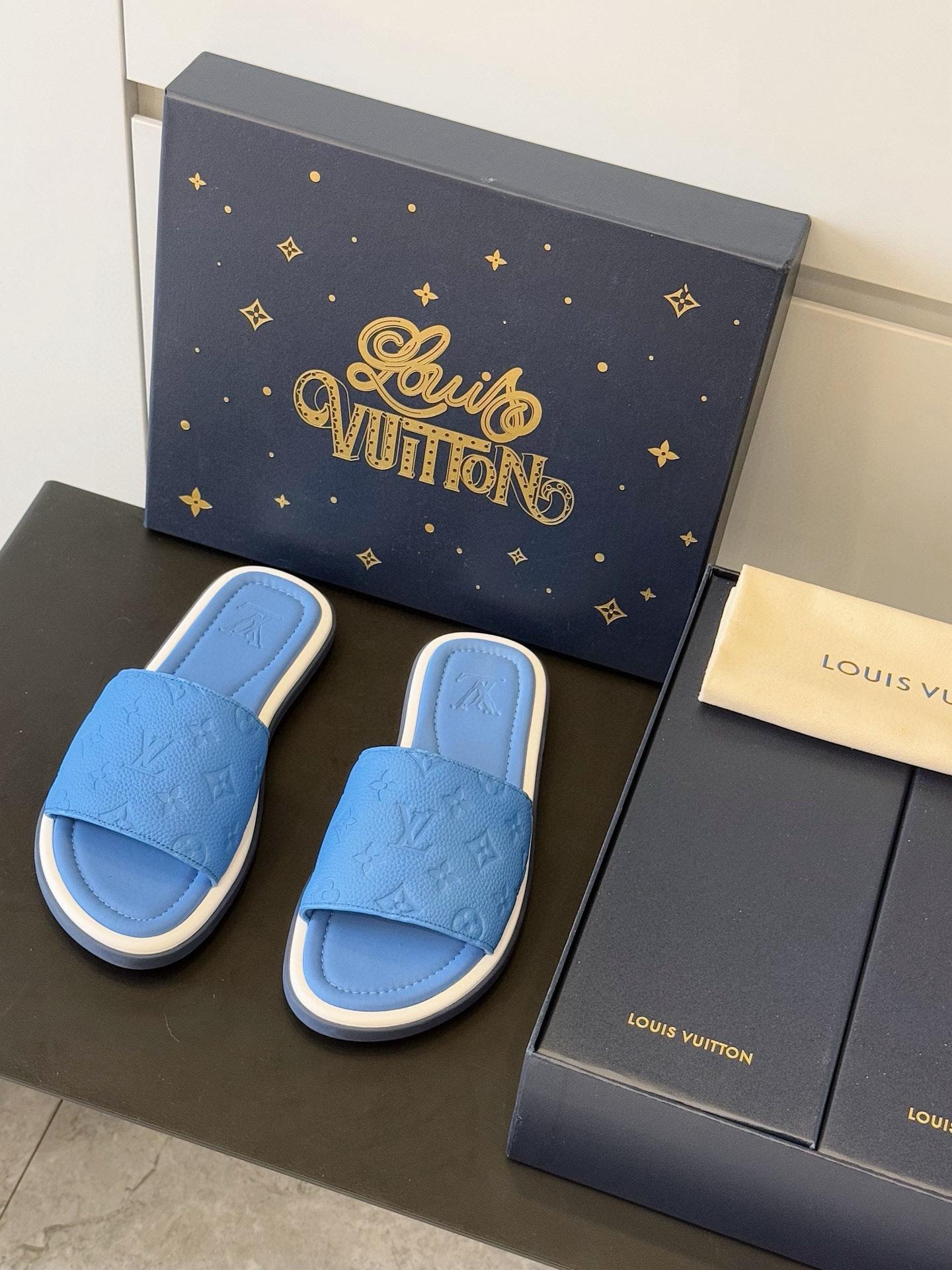 Тапочки Louis Vuitton 