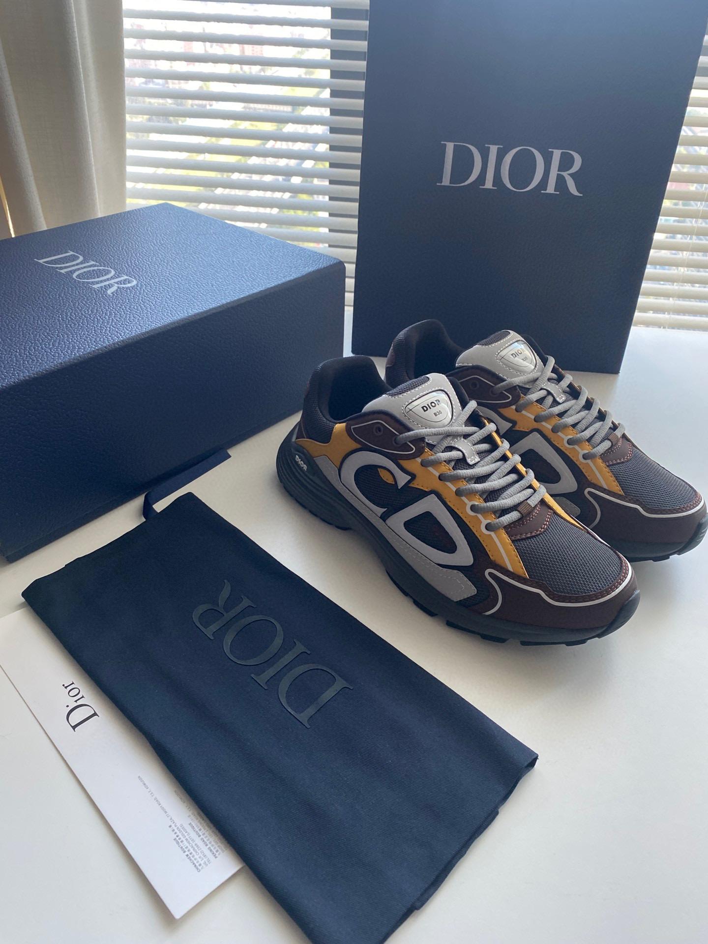 Кроссовки Dior 