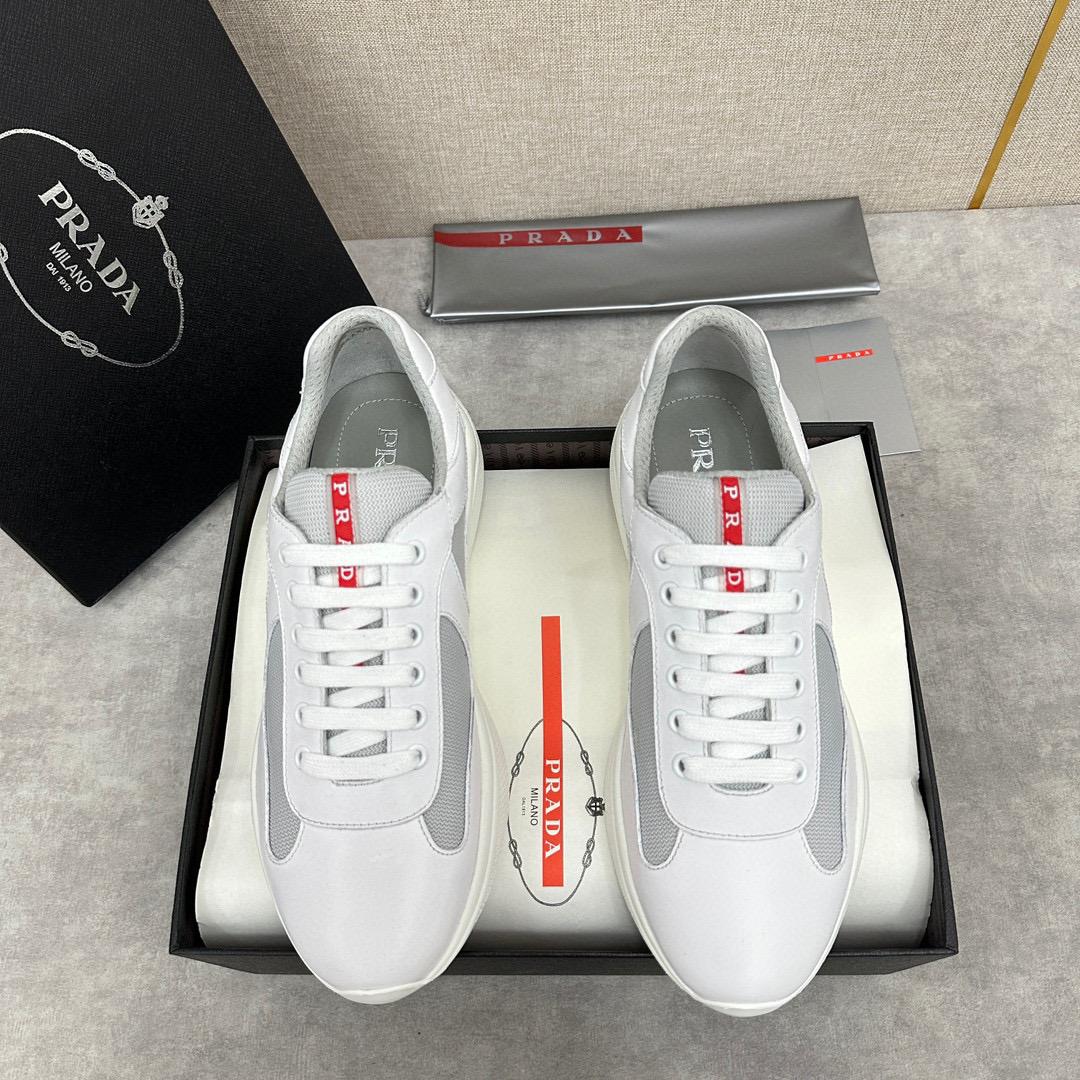 Кроссовки Prada 