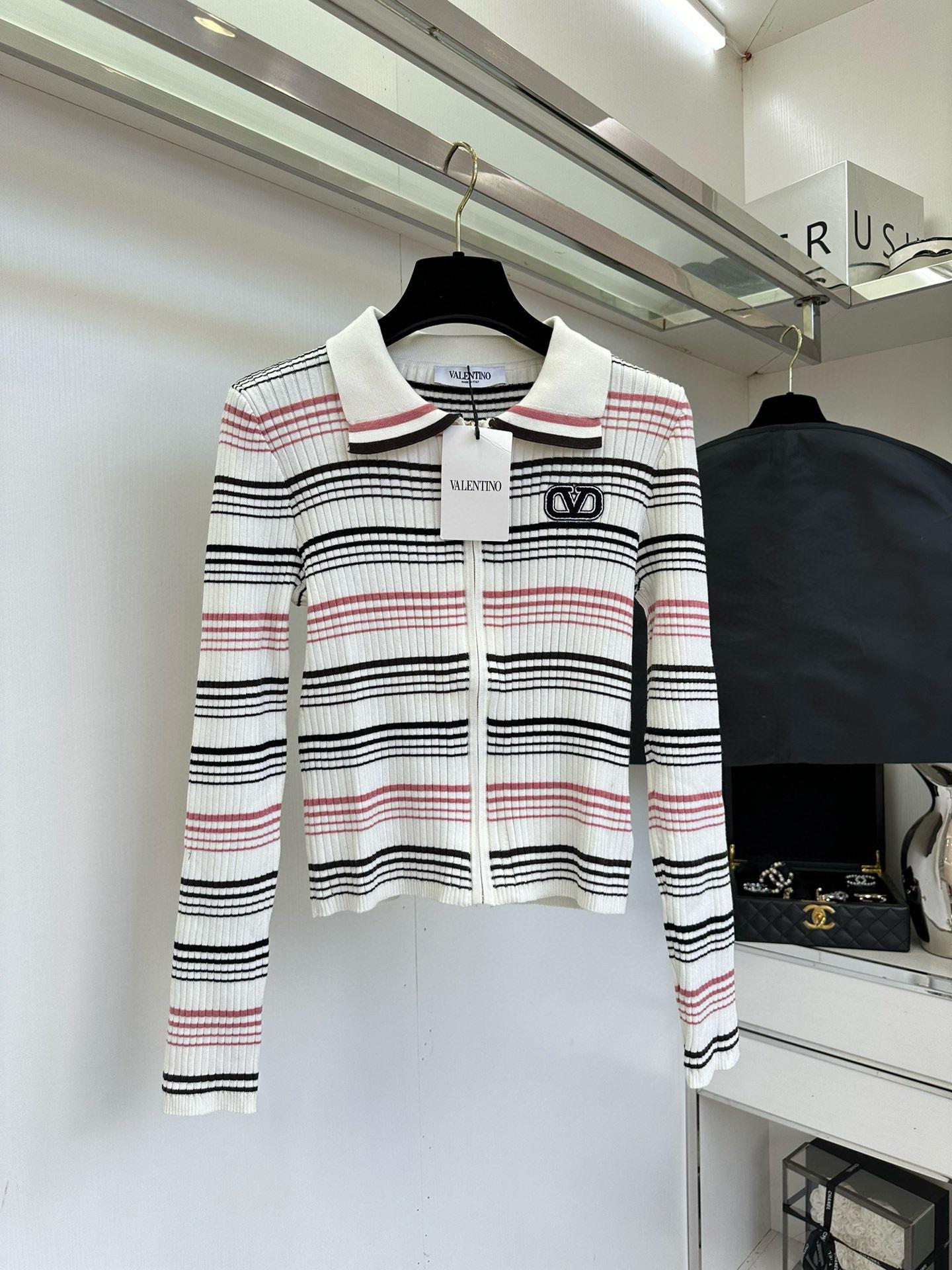 Кофта Valentino 