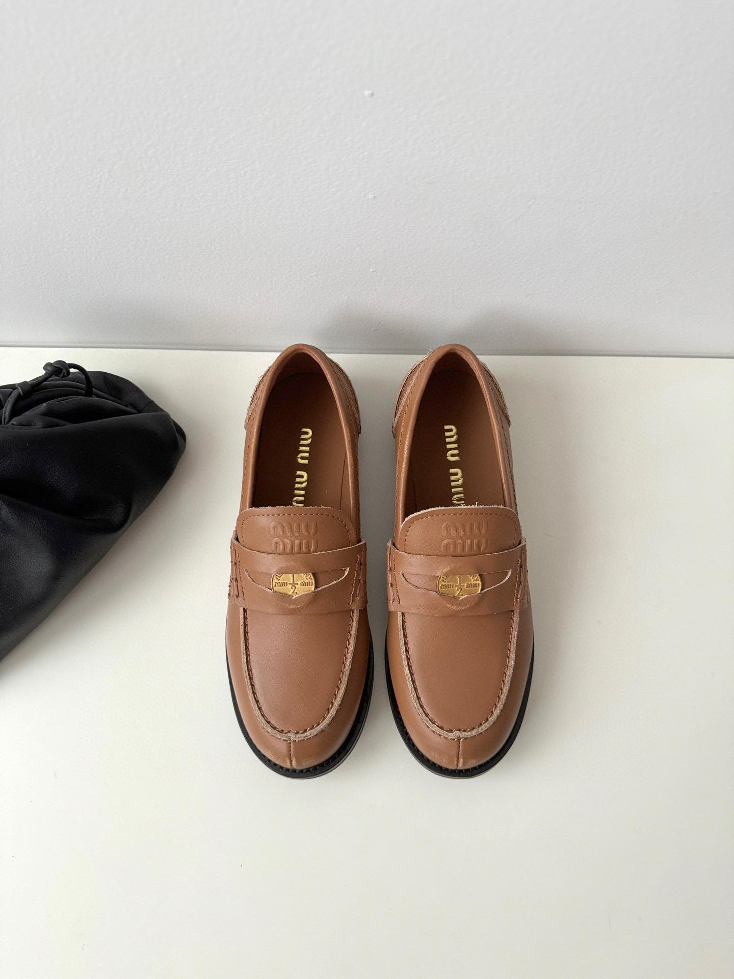 Лоферы Miu Miu 