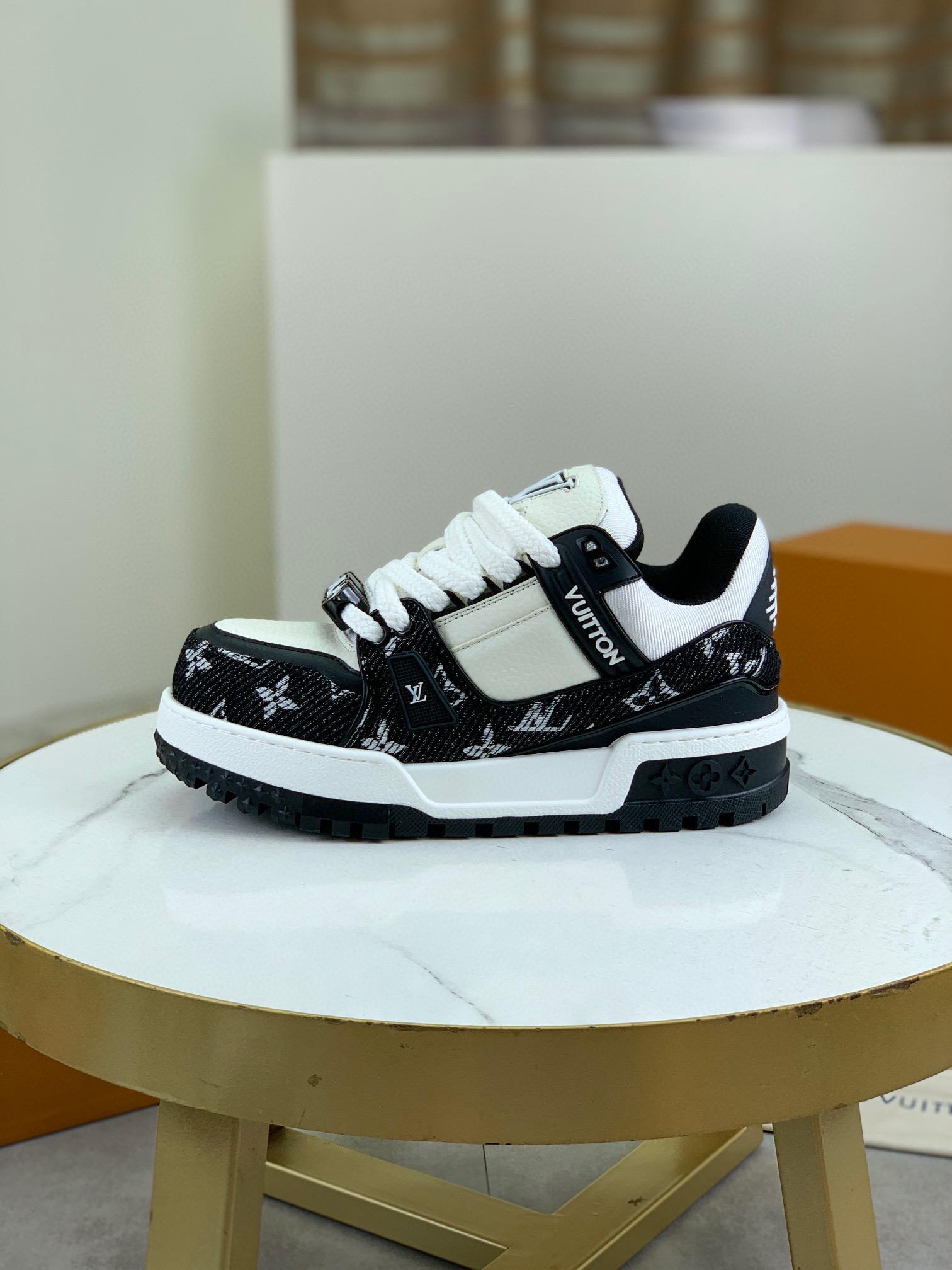 Кроссовки Louis Vuitton 