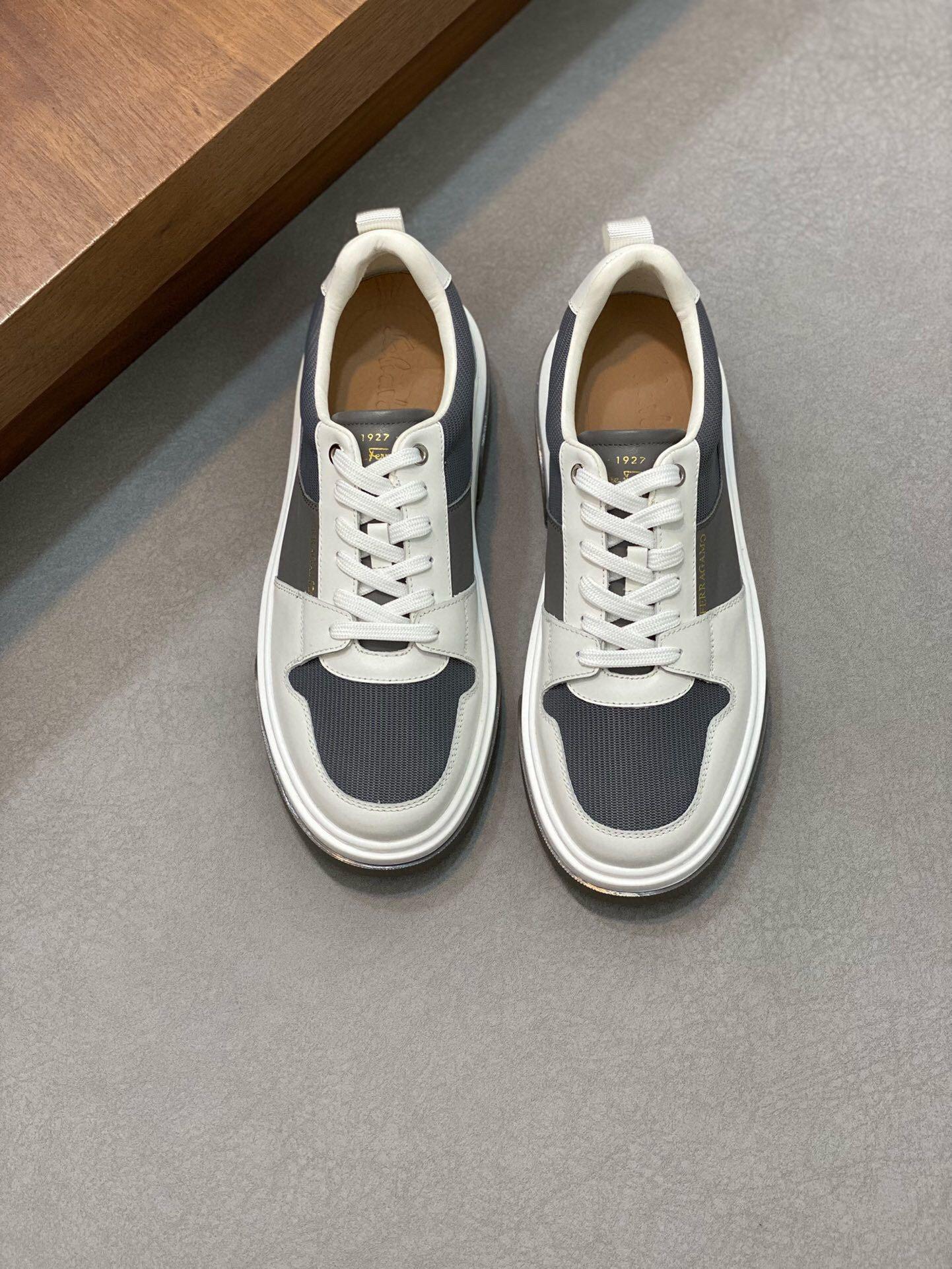 Кроссовки Ferragamo 