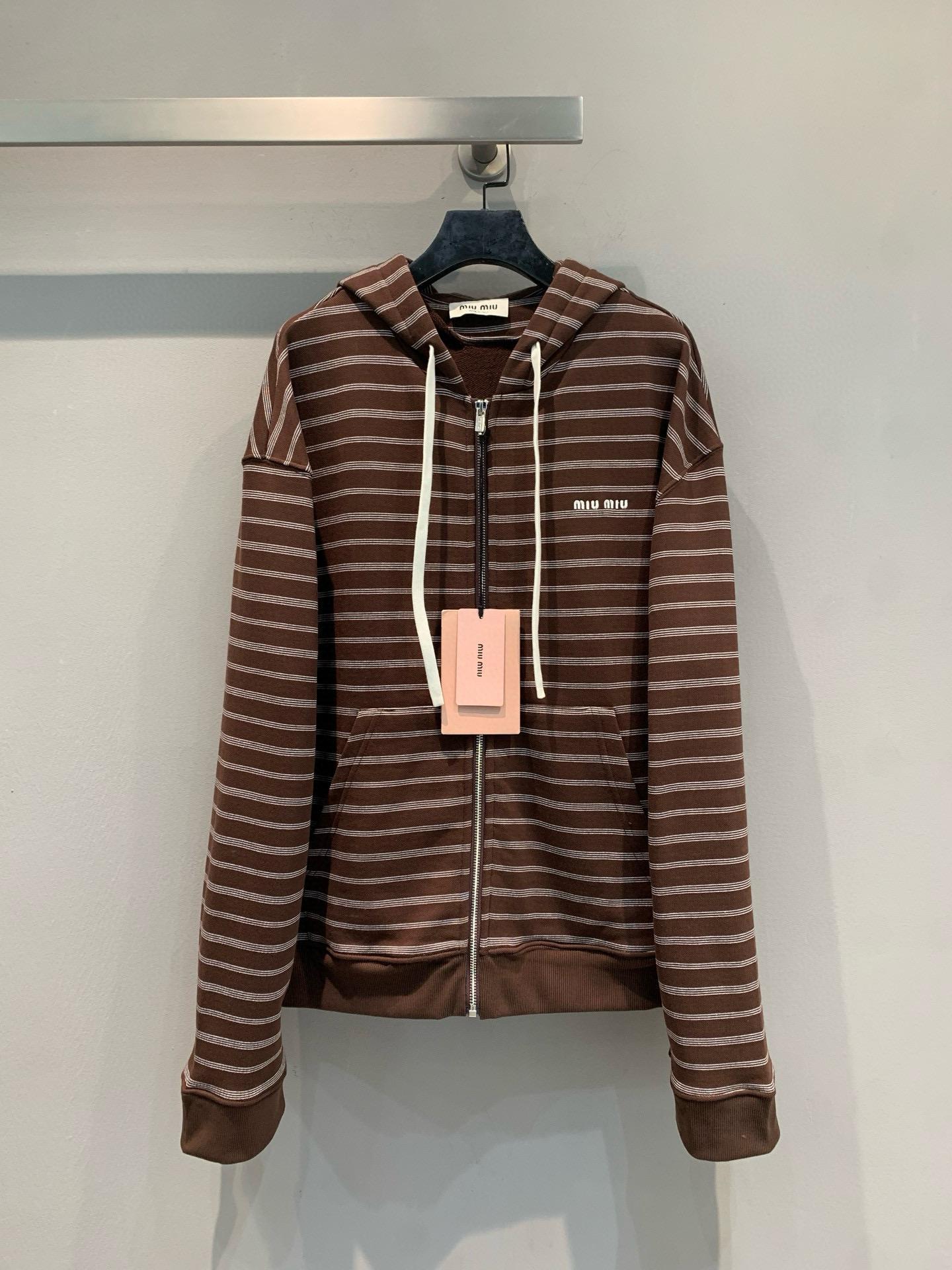 Толстовка Miu Miu 